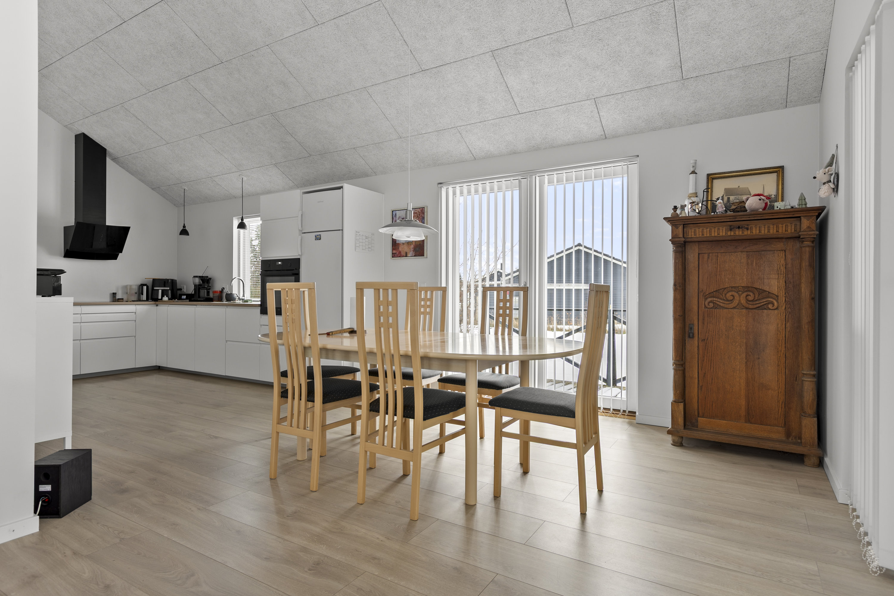 Fremhævet stue billede i fuldskærmstilstand. Billede af Strandagergårdsvej 1, 4200 Slagelse