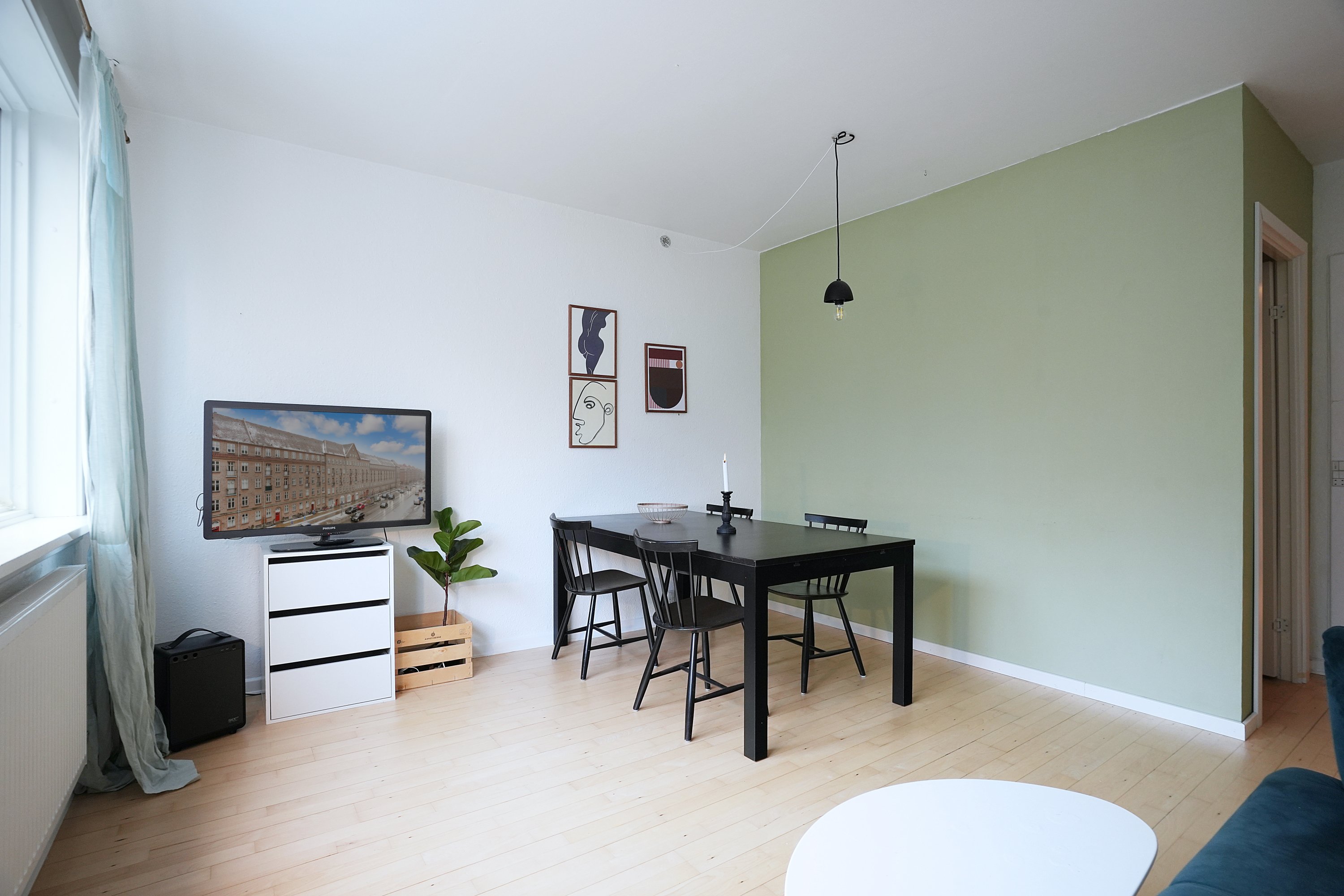 Fremhævet stue billede i fuldskærmstilstand. Billede af Jagtvej 141, 3. a., 2200 København N