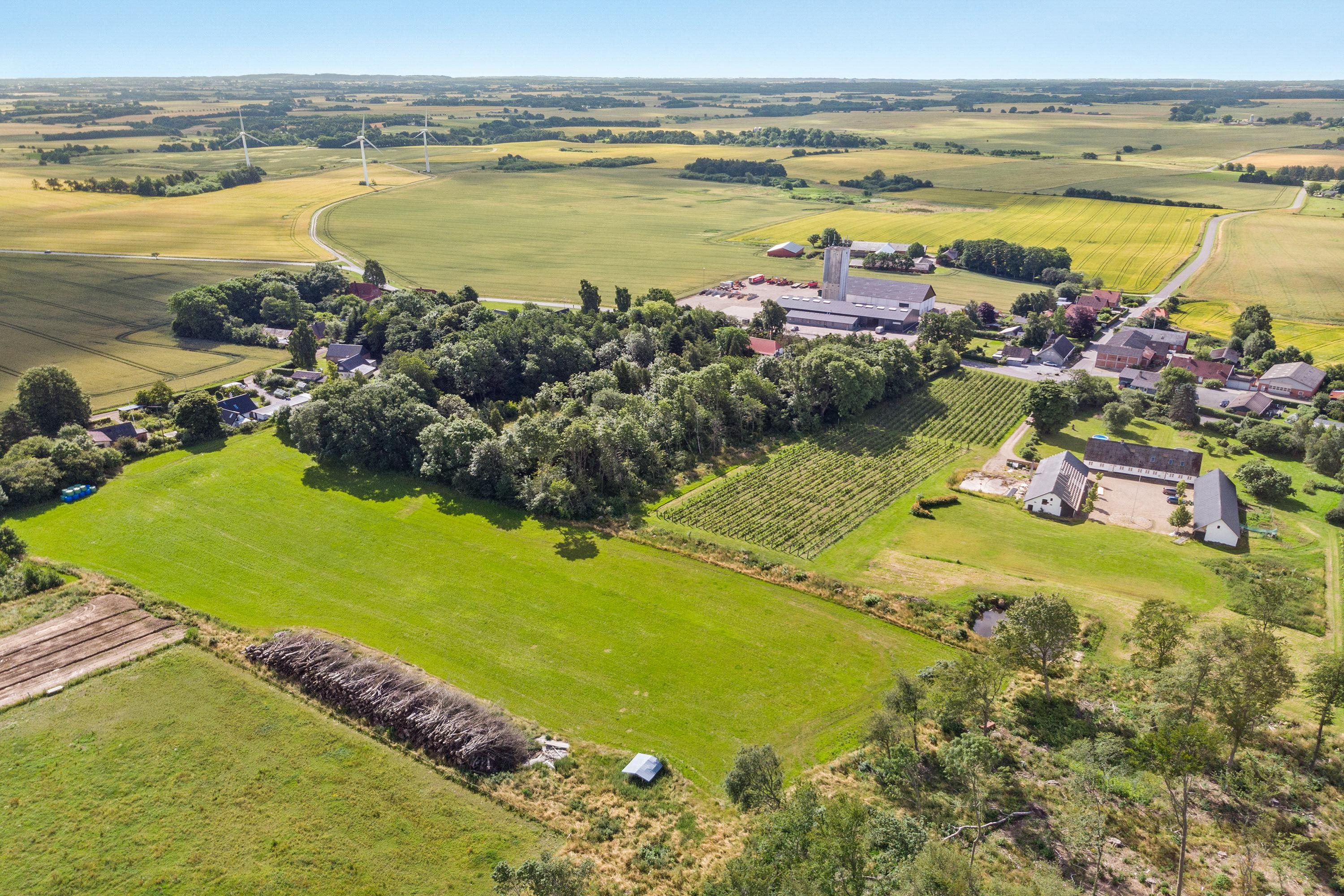 Fremhævet luftfoto billede i fuldskærmstilstand. Billede af Flemmingvej 22, 8762 Flemming