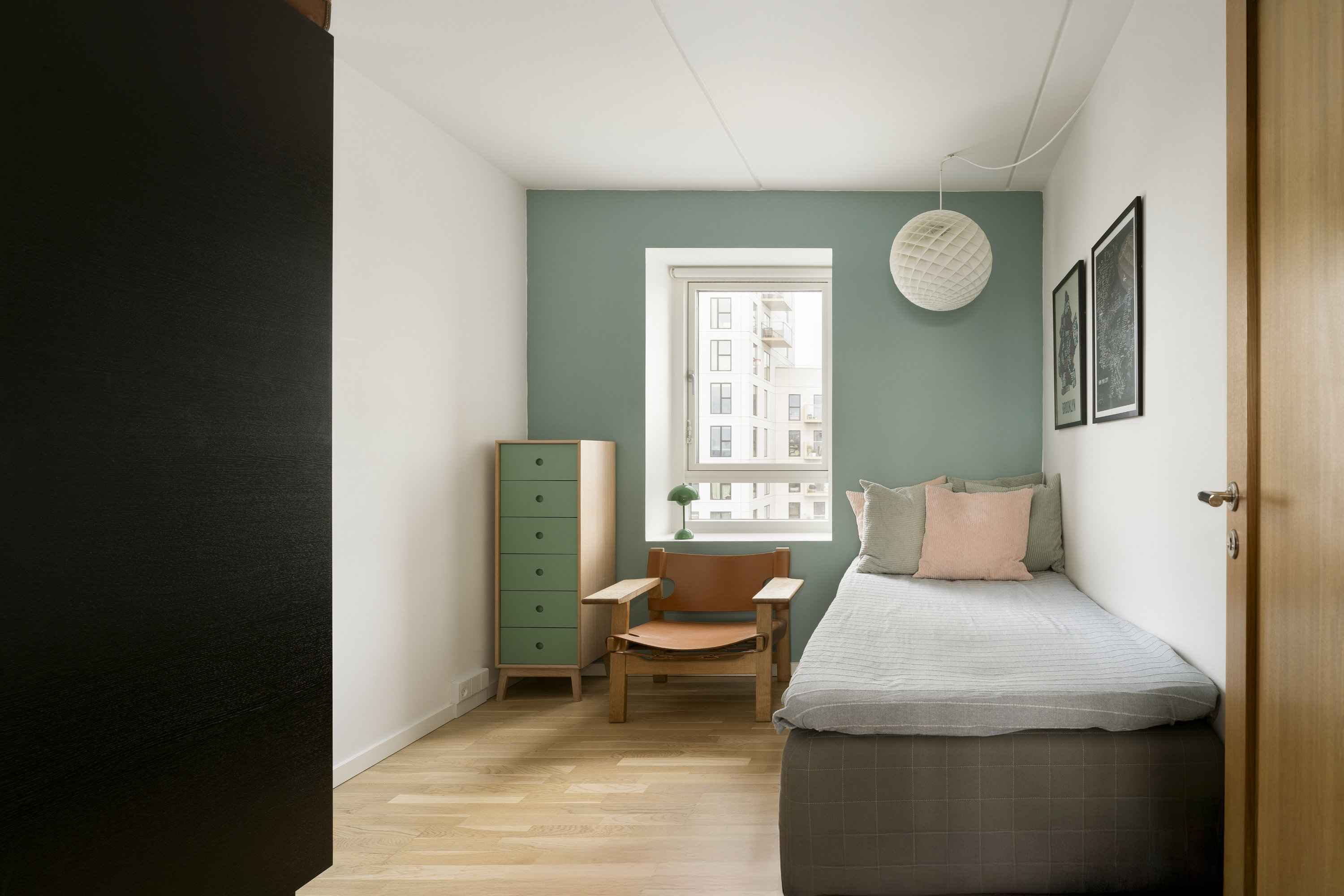 Fremhævet  billede i fuldskærmstilstand. Billede af Krimsvej 5B, 4. th., 2300 København S