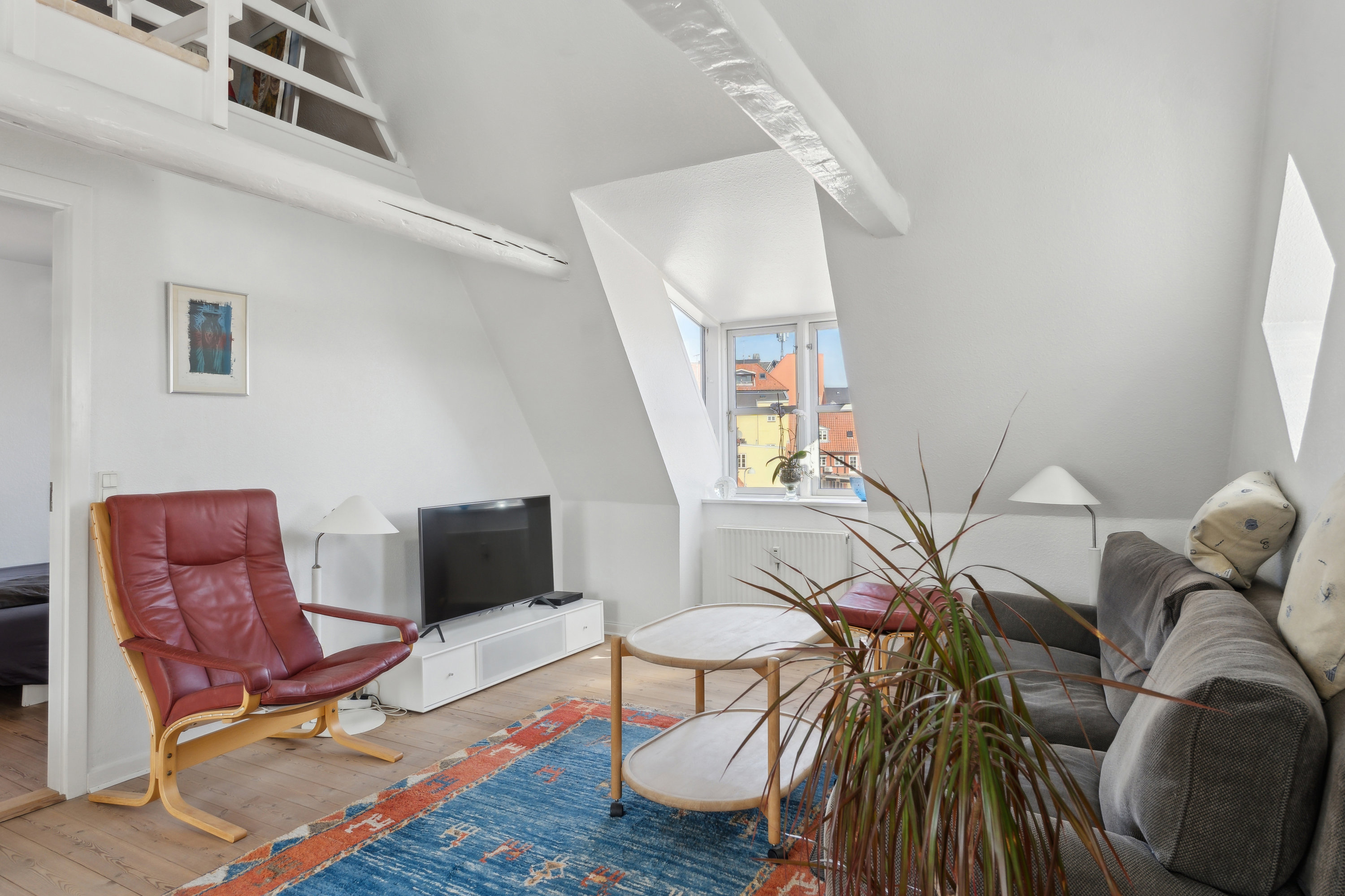 Fremhævet  billede i fuldskærmstilstand. Billede af Skattergade 1B, 1. th., 5700 Svendborg