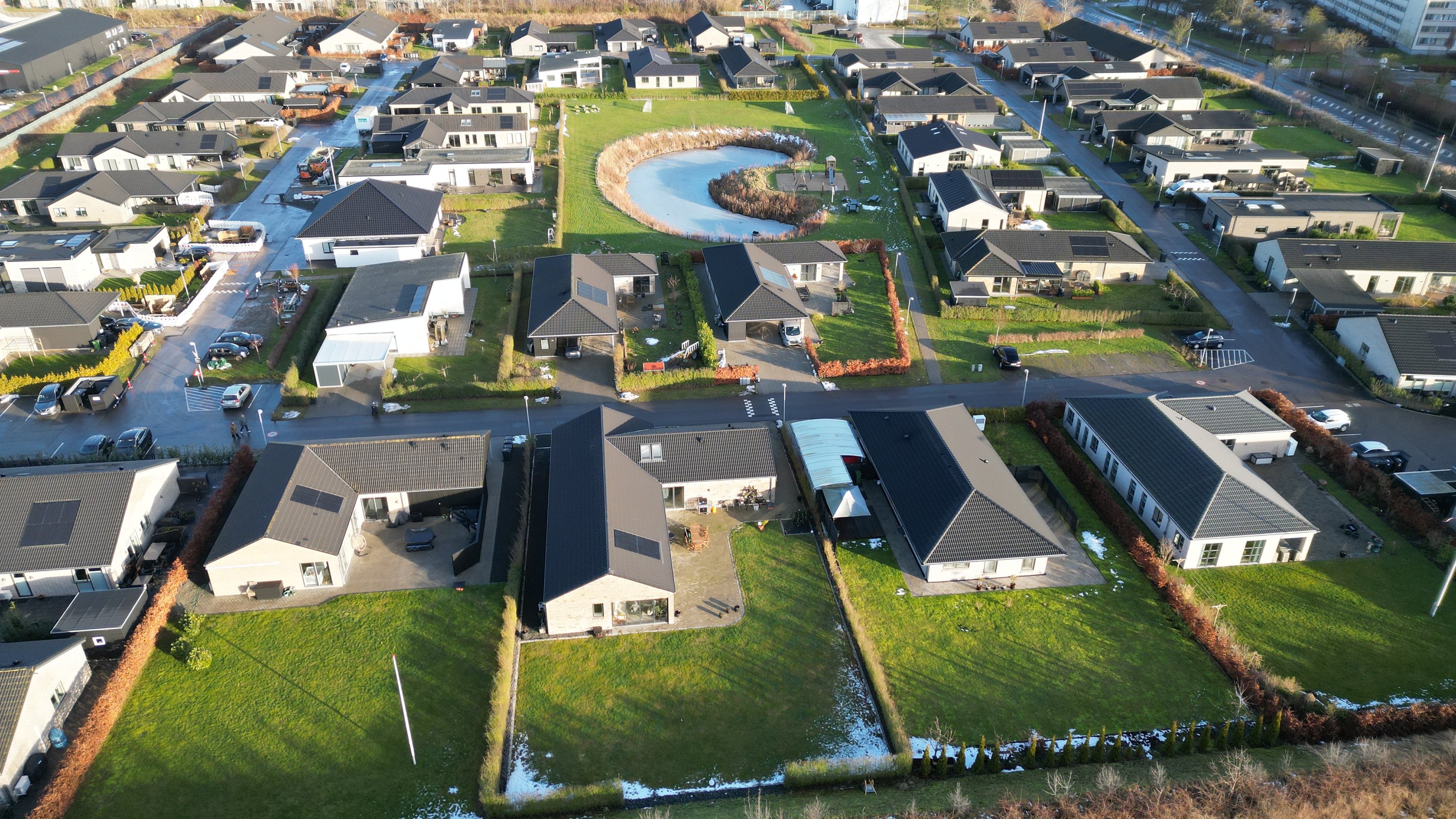 Fremhævet  billede i fuldskærmstilstand. Billede af Atlasvænge 21, 2750 Ballerup