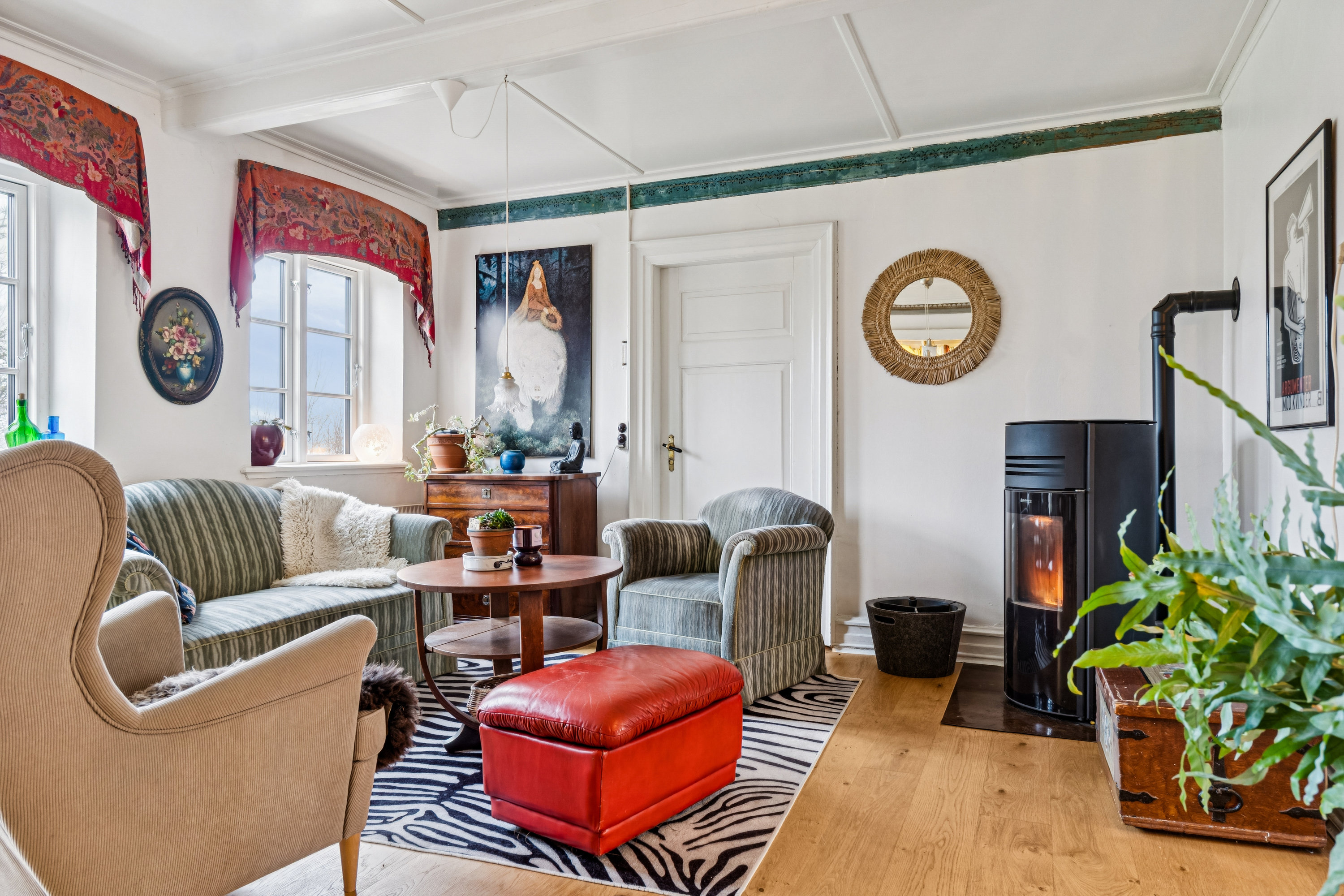 Fremhævet stue billede i fuldskærmstilstand. Billede af Ll. Stokkebyvej 4, 5970 Ærøskøbing