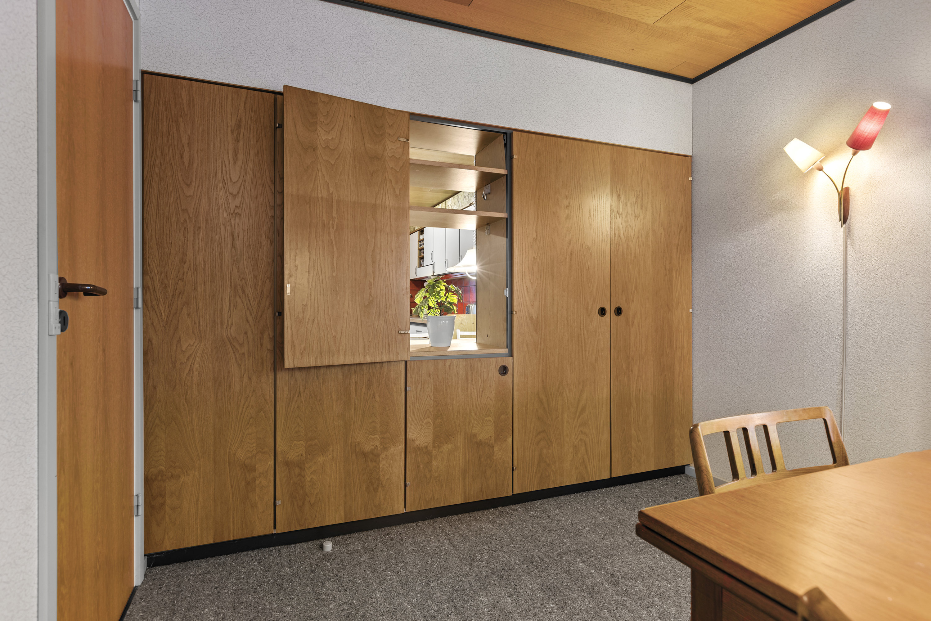 Fremhævet stue billede i fuldskærmstilstand. Billede af Søndre Parkvej 8, 4100 Ringsted