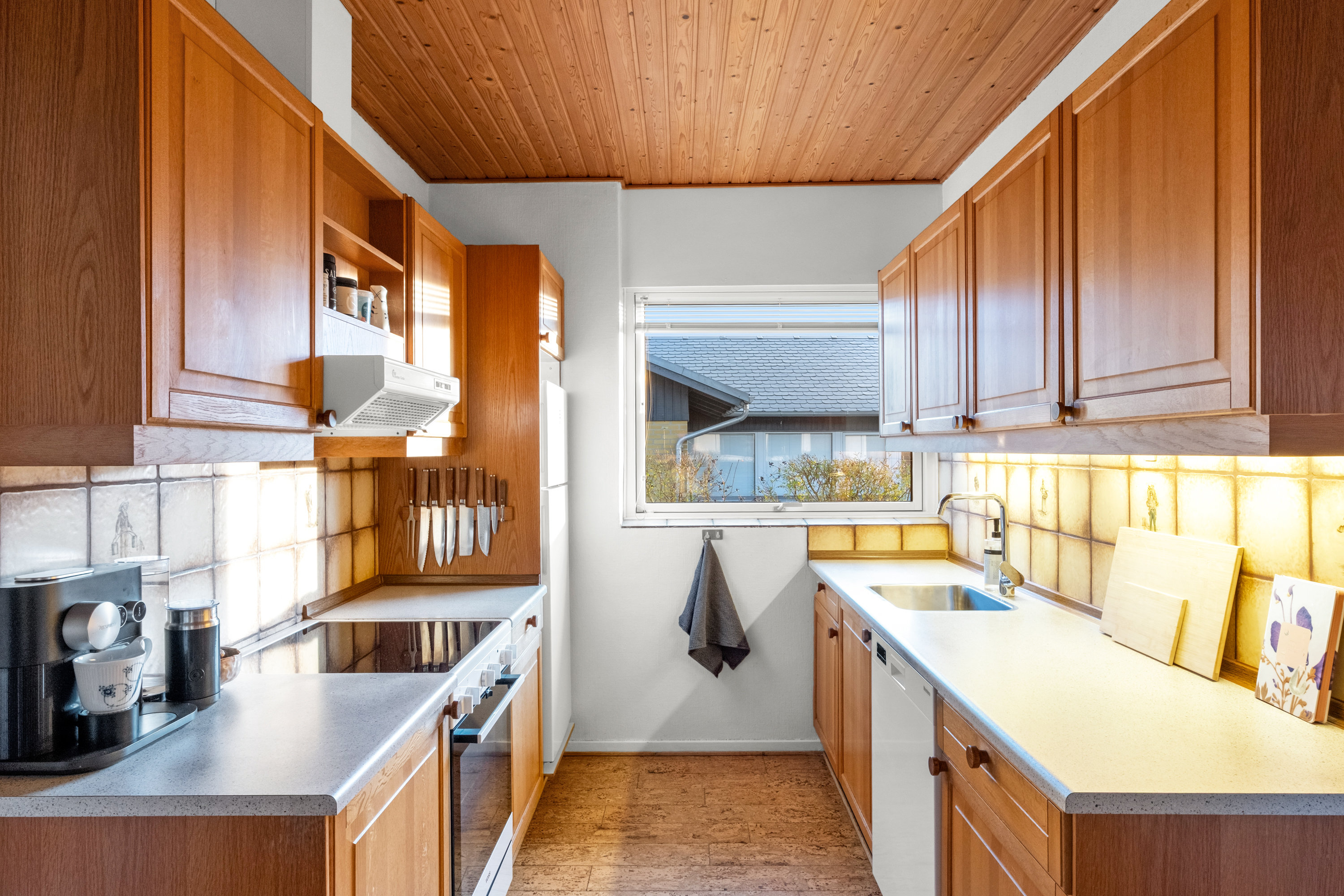 Fremhævet køkken billede i fuldskærmstilstand. Billede af Spergelbakken 7, 8520 Lystrup