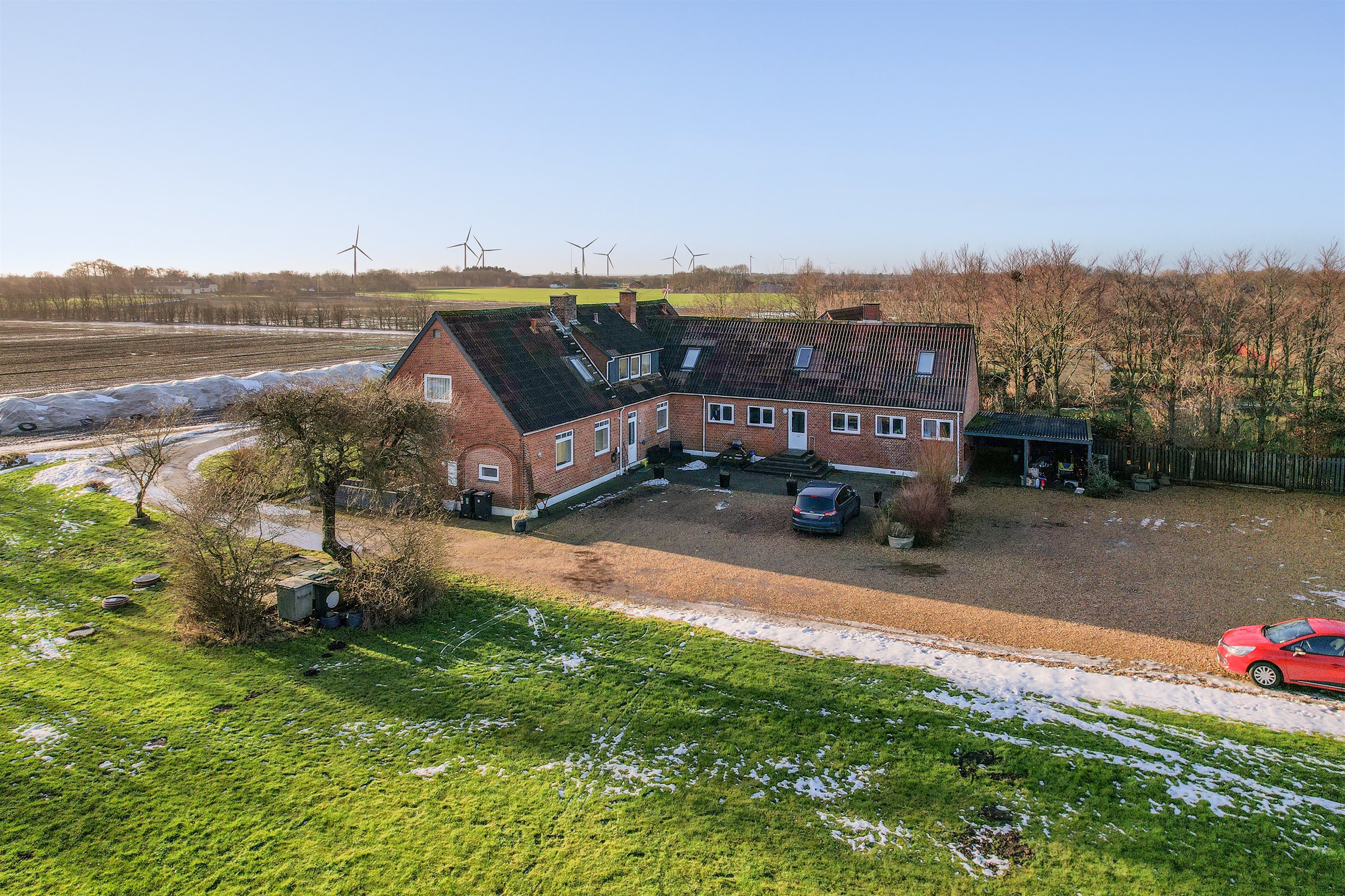 Fremhævet luftfoto billede i fuldskærmstilstand. Billede af Allerupvej 15A-C, Sneum, 6731 Tjæreborg