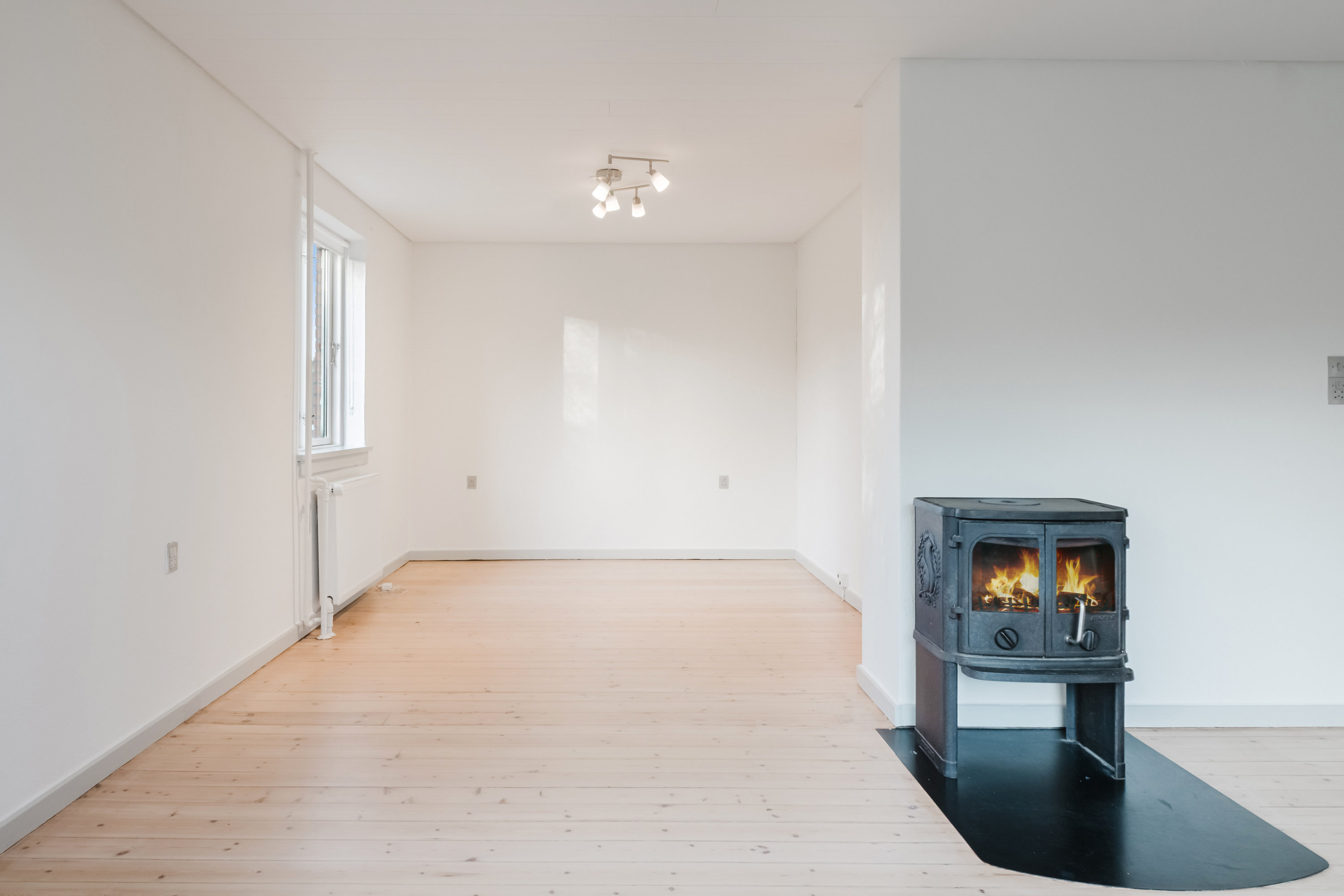 Fremhævet stue billede i fuldskærmstilstand. Billede af Langæblevej 6C, Langæble, 5871 Frørup