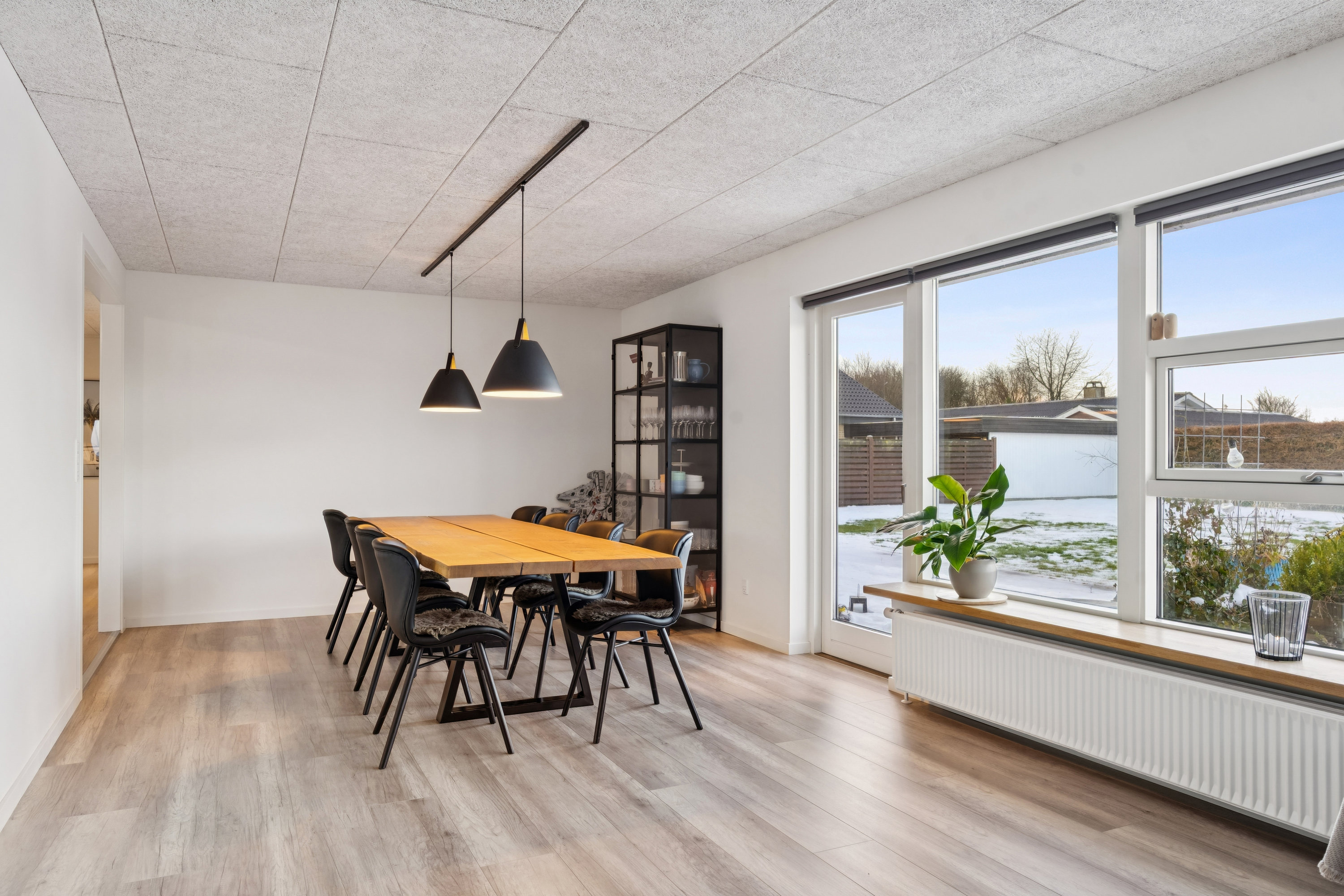 Fremhævet spisestue billede i fuldskærmstilstand. Billede af Aakjærsvej 8, 8723 Løsning