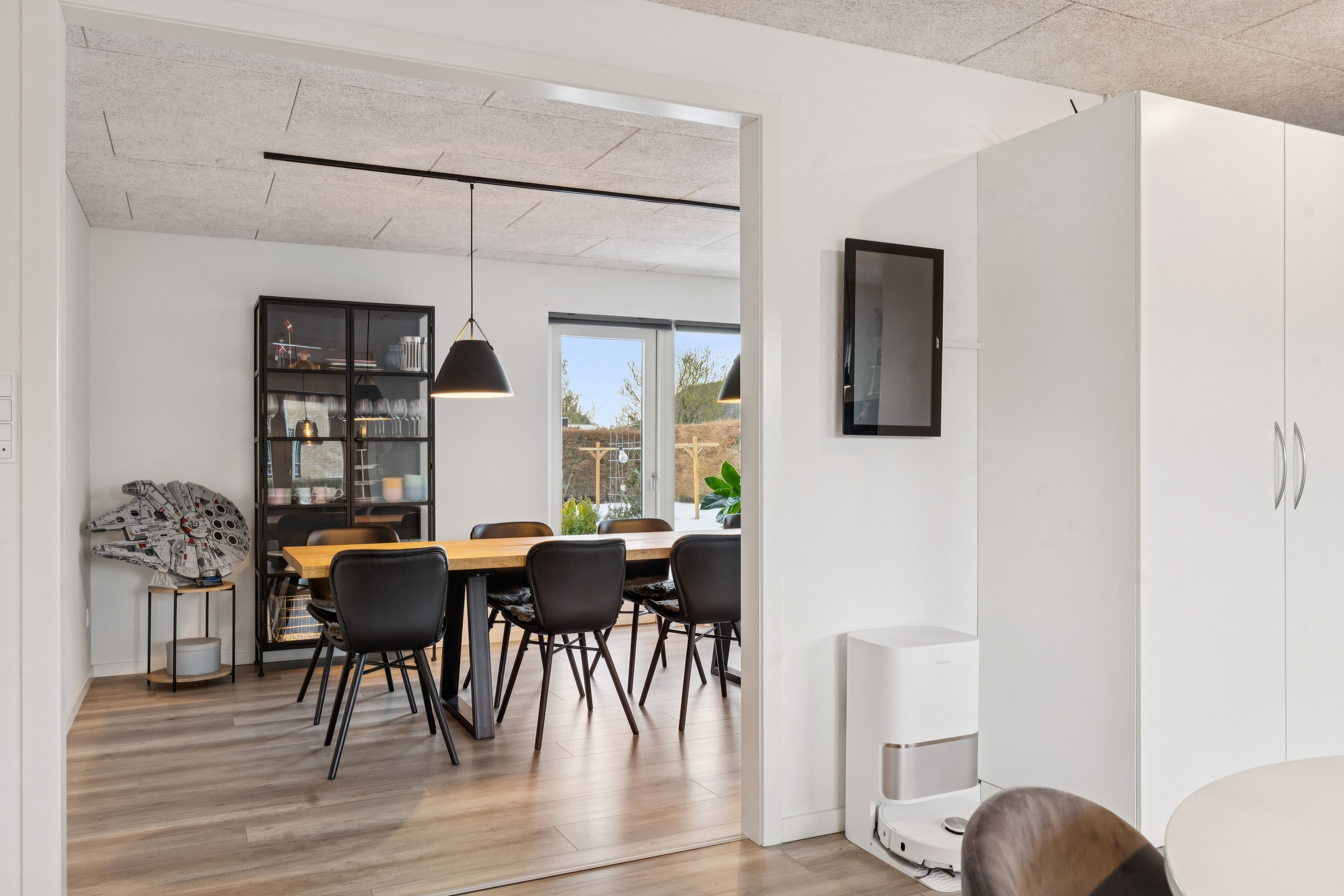 Fremhævet spisestue billede i fuldskærmstilstand. Billede af Aakjærsvej 8, 8723 Løsning