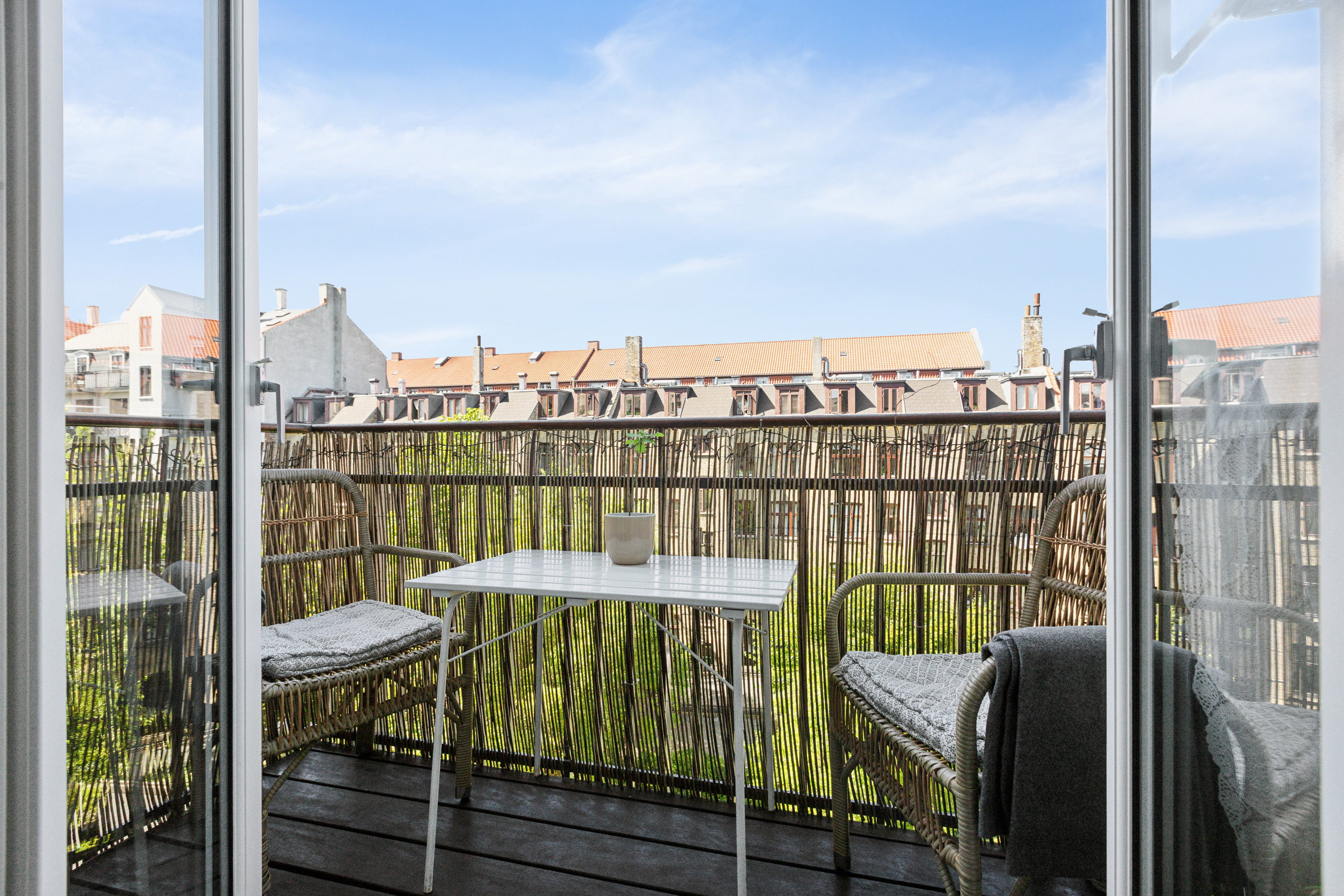 Fremhævet  billede i fuldskærmstilstand. Billede af Tycho Brahes Allé 13, 3. th., 2300 København S