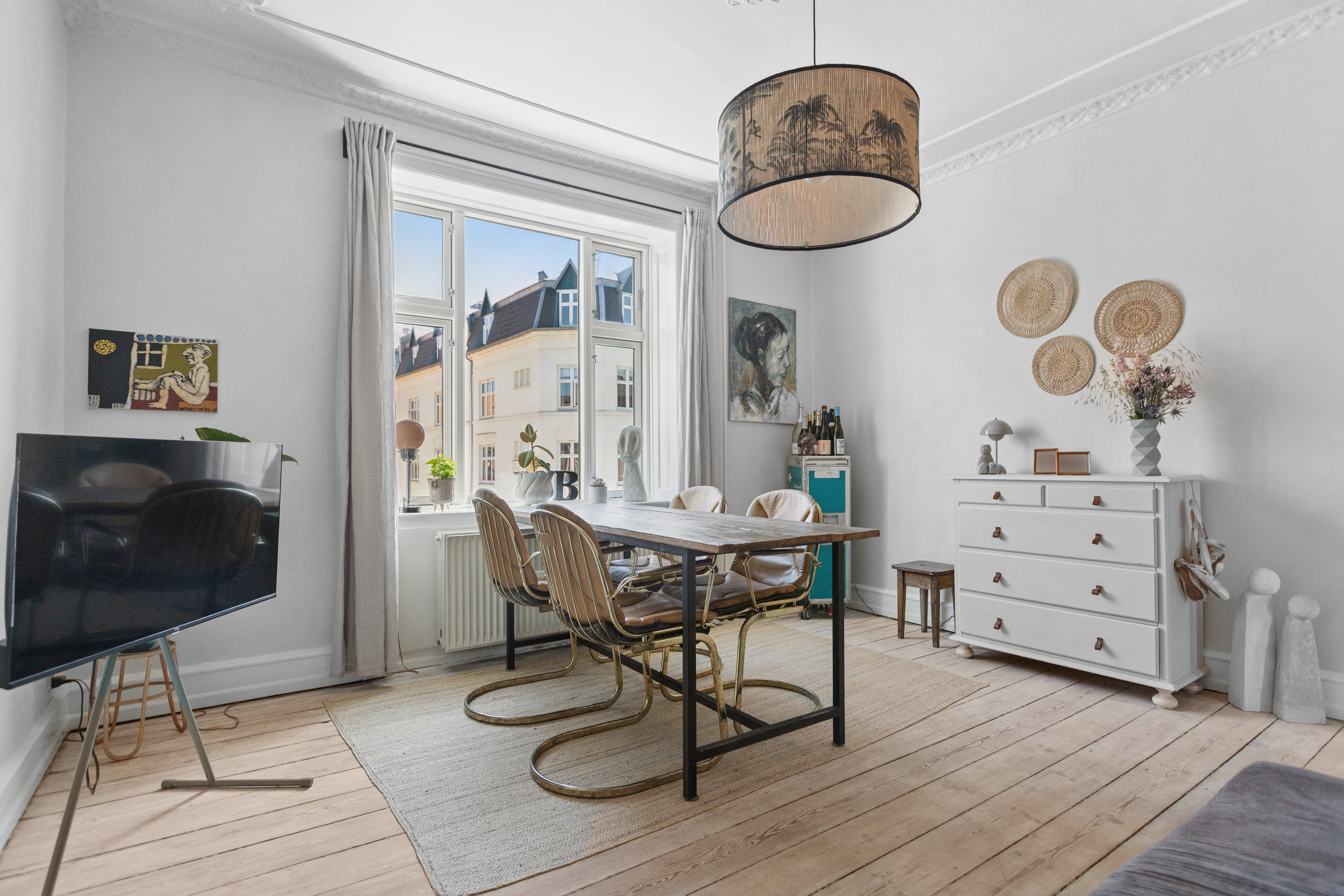 Fremhævet  billede i fuldskærmstilstand. Billede af Tycho Brahes Allé 13, 3. th., 2300 København S