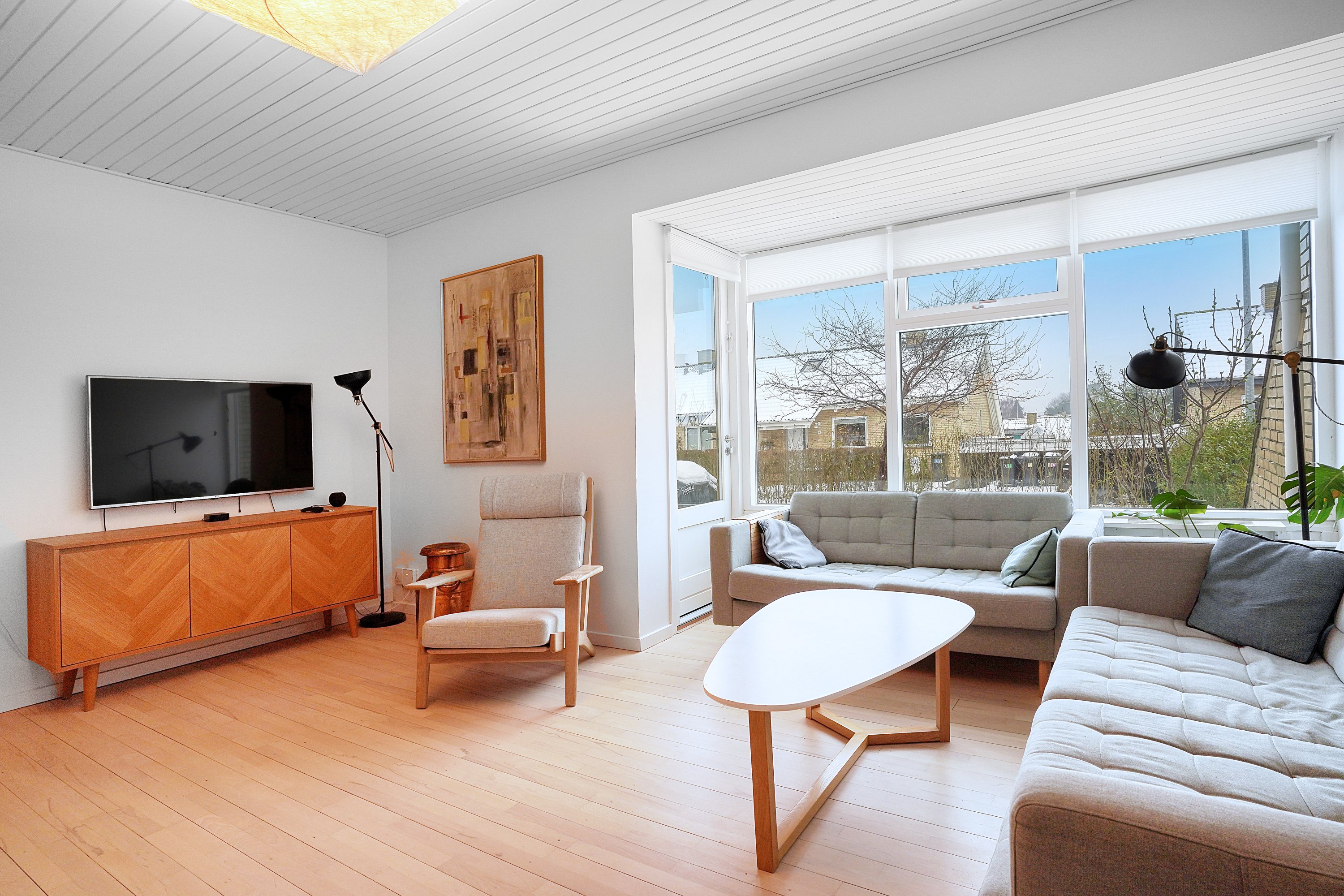 Fremhævet stue billede i fuldskærmstilstand. Billede af Granbakken 8, 3400 Hillerød