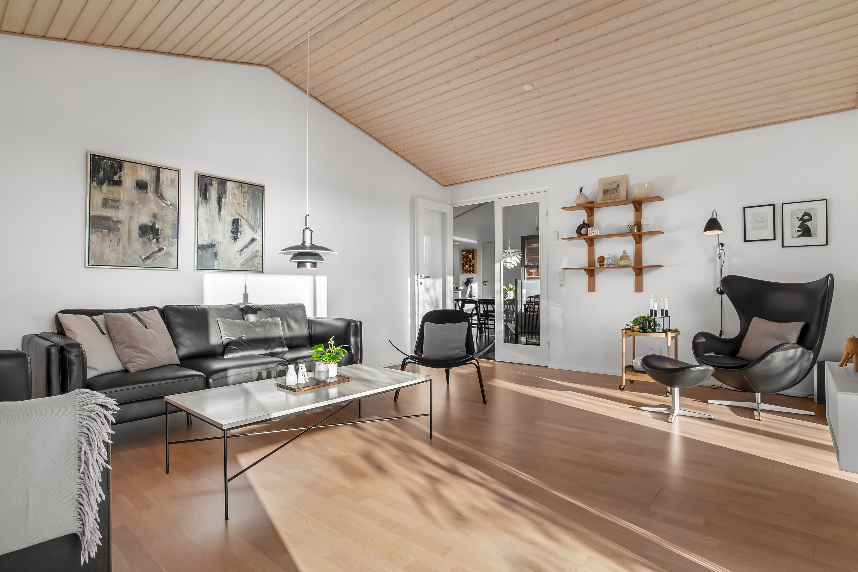 Fremhævet stue billede i fuldskærmstilstand. Billede af Viborgvej 91, Mejrup, 7500 Holstebro