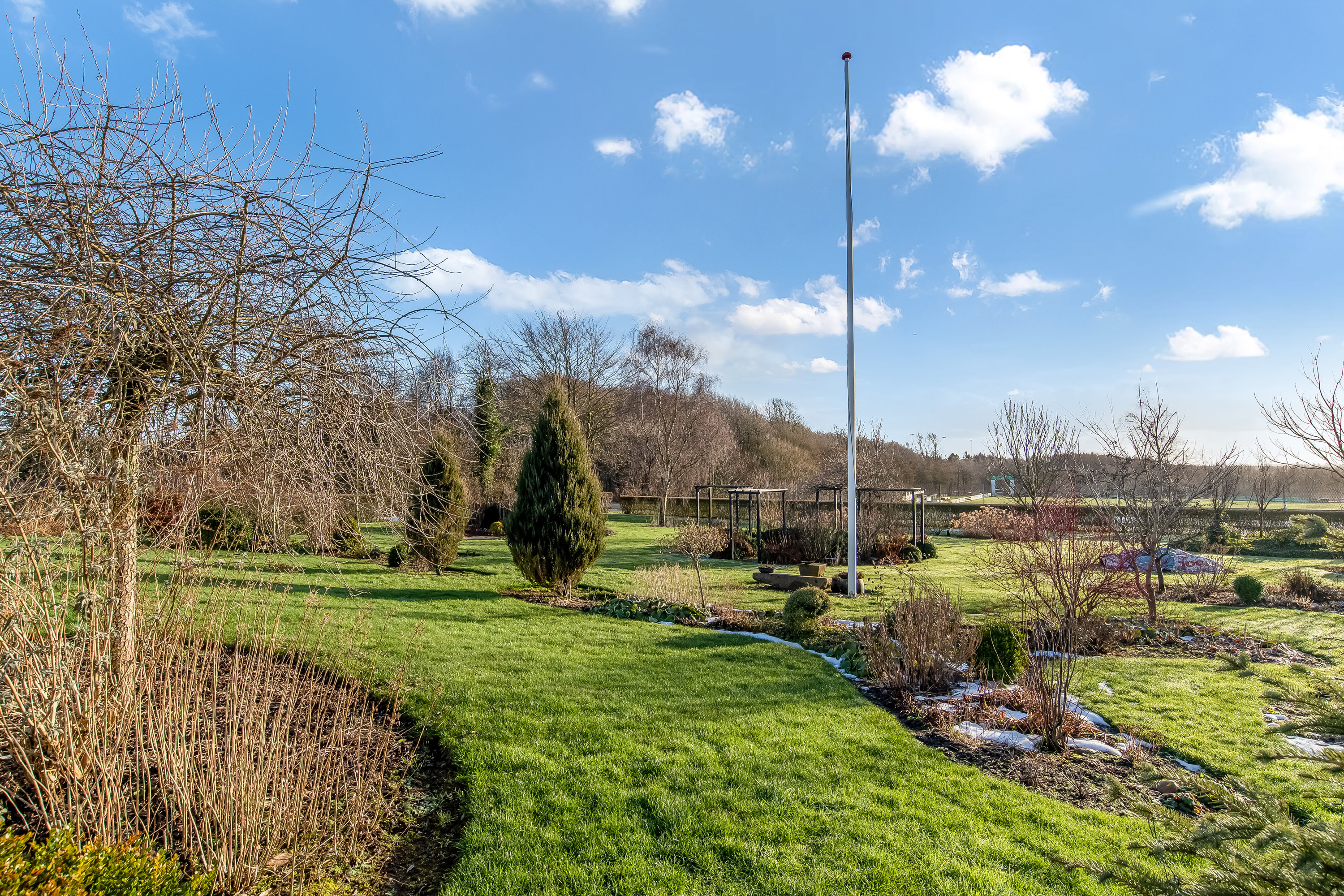 Fremhævet have billede i fuldskærmstilstand. Billede af Viborgvej 91, Mejrup, 7500 Holstebro