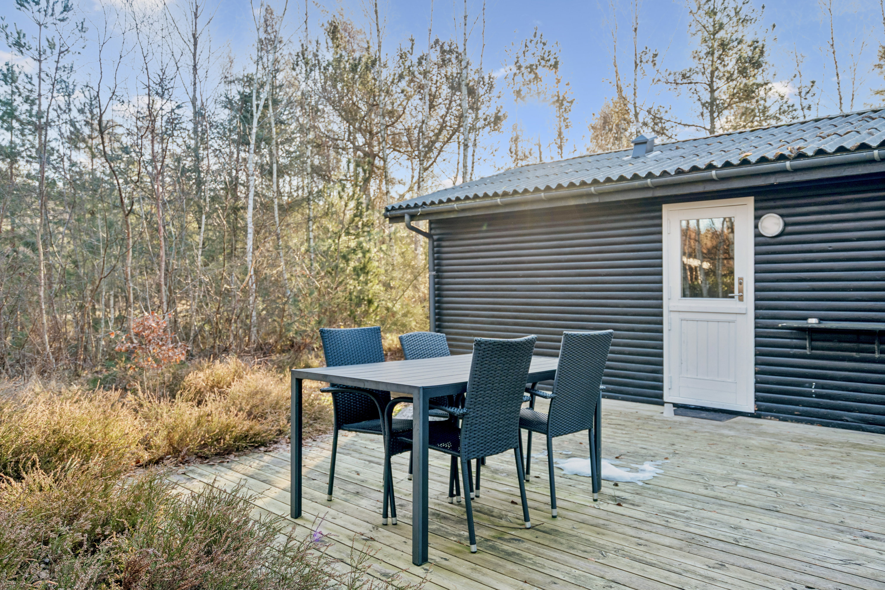 Fremhævet terrasse billede i fuldskærmstilstand. Billede af Lynghøjen 10, Vesterø, 9940 Læsø