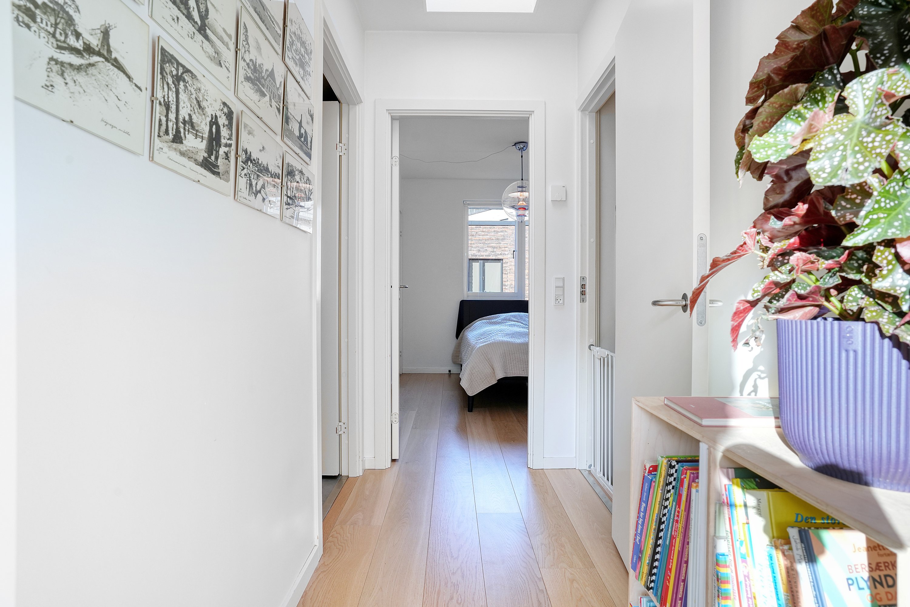 Fremhævet 1. sal billede i fuldskærmstilstand. Billede af Rubinolavej 43, 2500 Valby