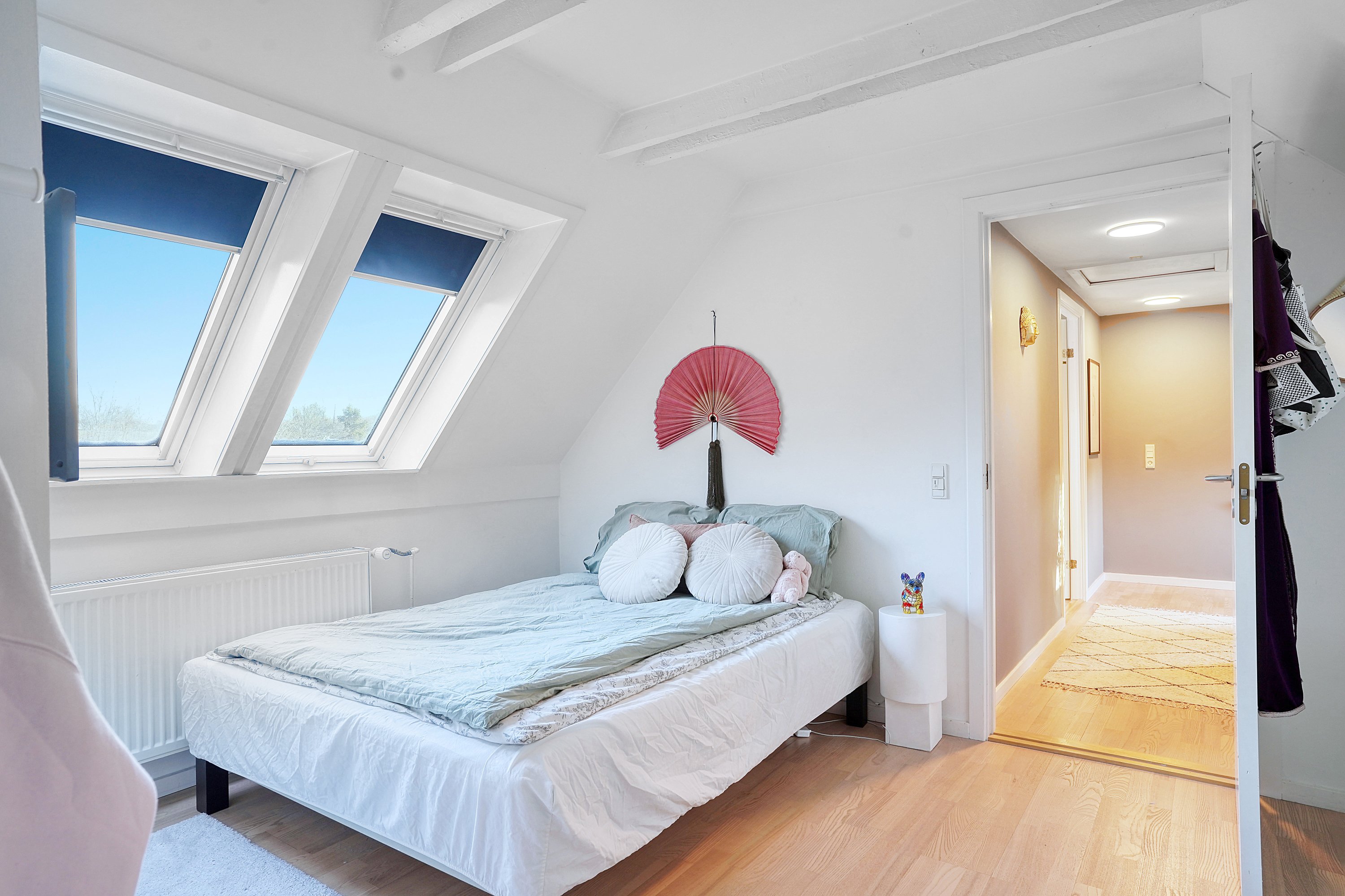 Fremhævet værelse billede i fuldskærmstilstand. Billede af Munkegårdsvej 20B, 3490 Kvistgård