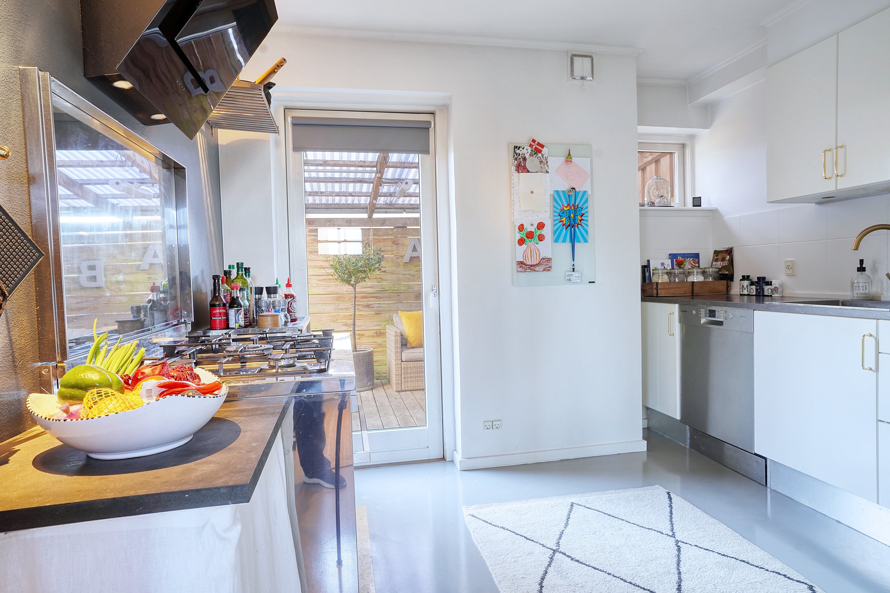 Fremhævet køkken billede i fuldskærmstilstand. Billede af Munkegårdsvej 20B, 3490 Kvistgård