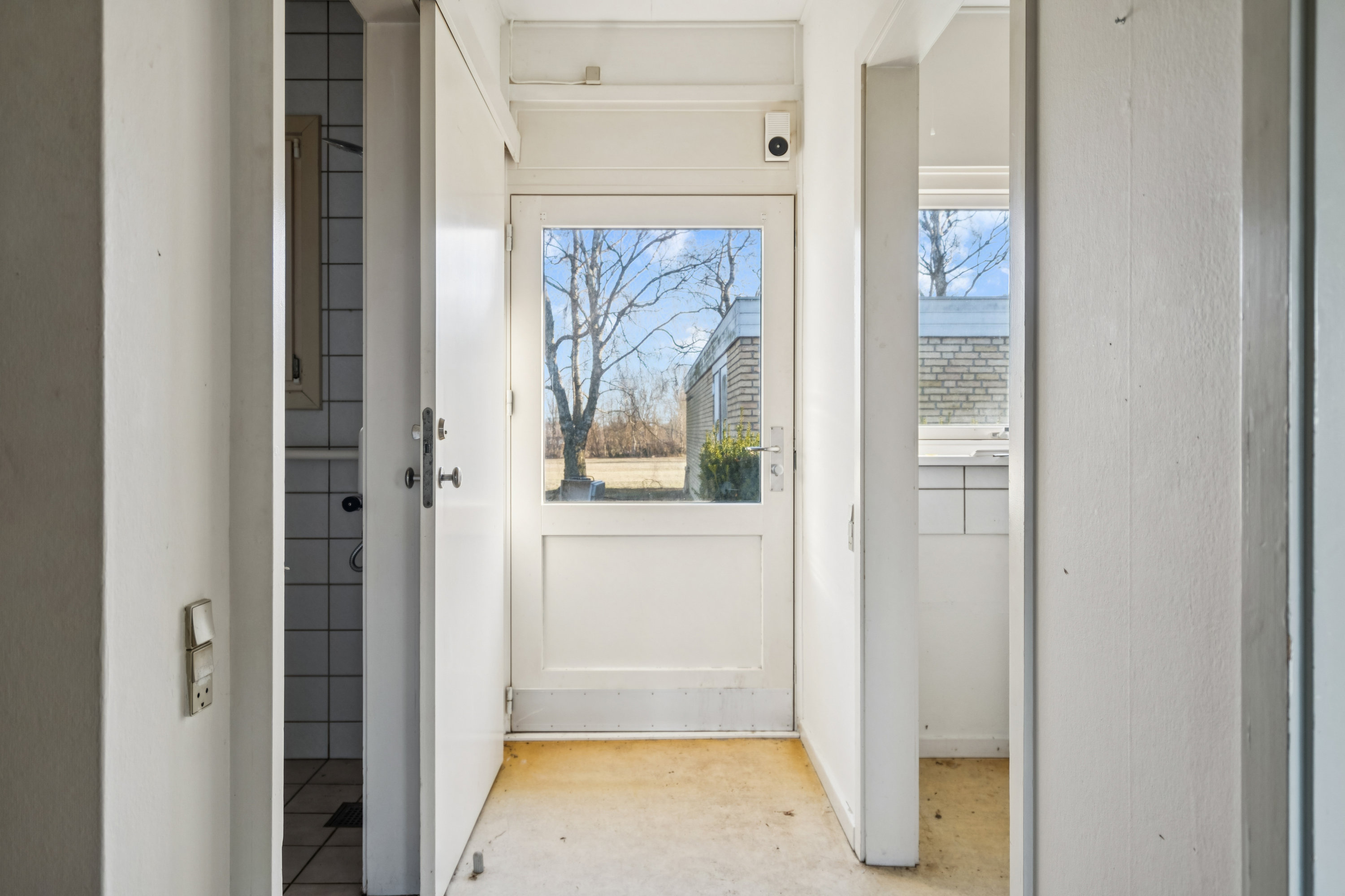 Fremhævet gang billede i fuldskærmstilstand. Billede af Doktorvejen 6A, Byrum, 9940 Læsø