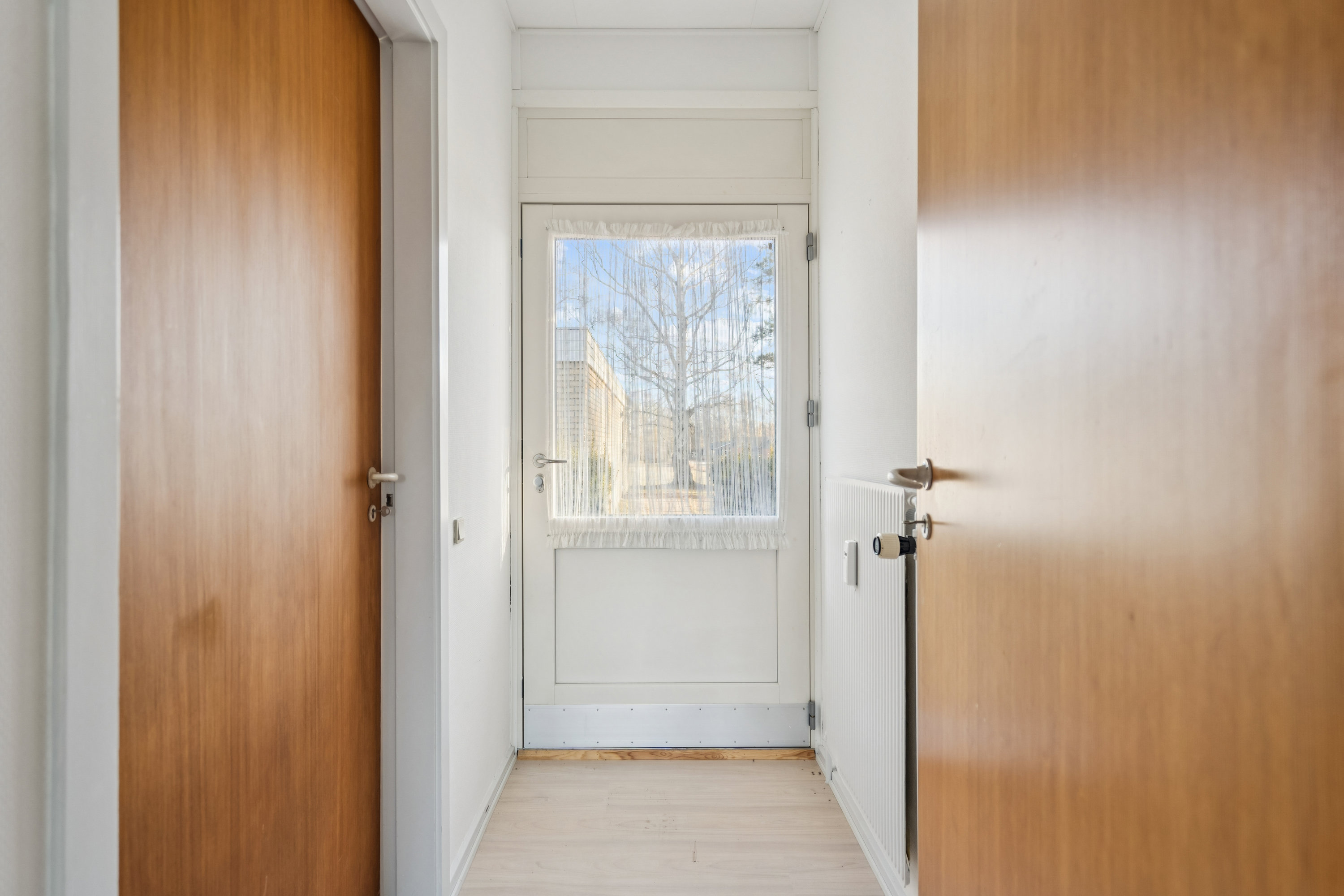 Fremhævet gang billede i fuldskærmstilstand. Billede af Doktorvejen 6A, Byrum, 9940 Læsø