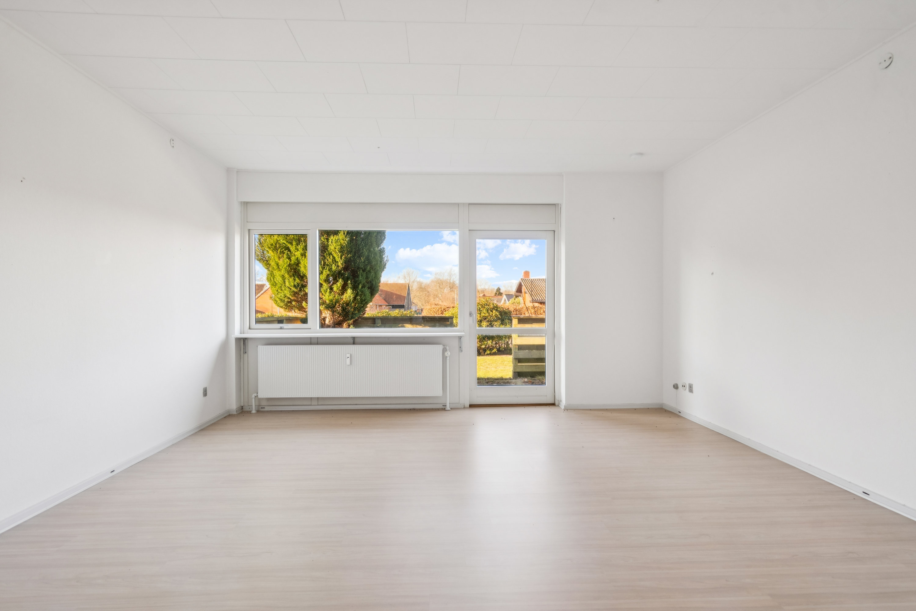 Fremhævet stue billede i fuldskærmstilstand. Billede af Doktorvejen 6A, Byrum, 9940 Læsø