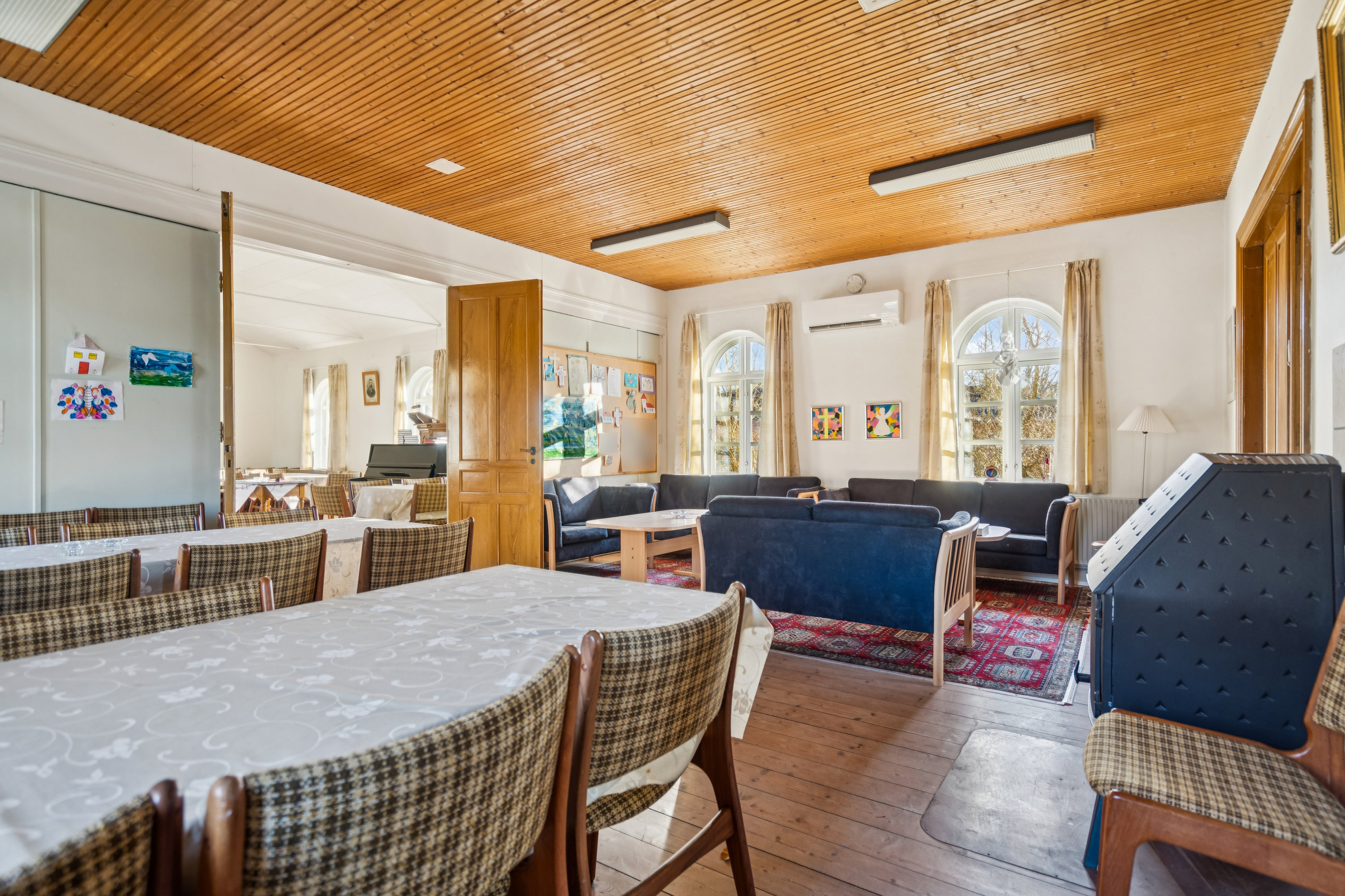 Fremhævet stue billede i fuldskærmstilstand. Billede af Gammel Østerbyvej 22, Østerby, 9940 Læsø