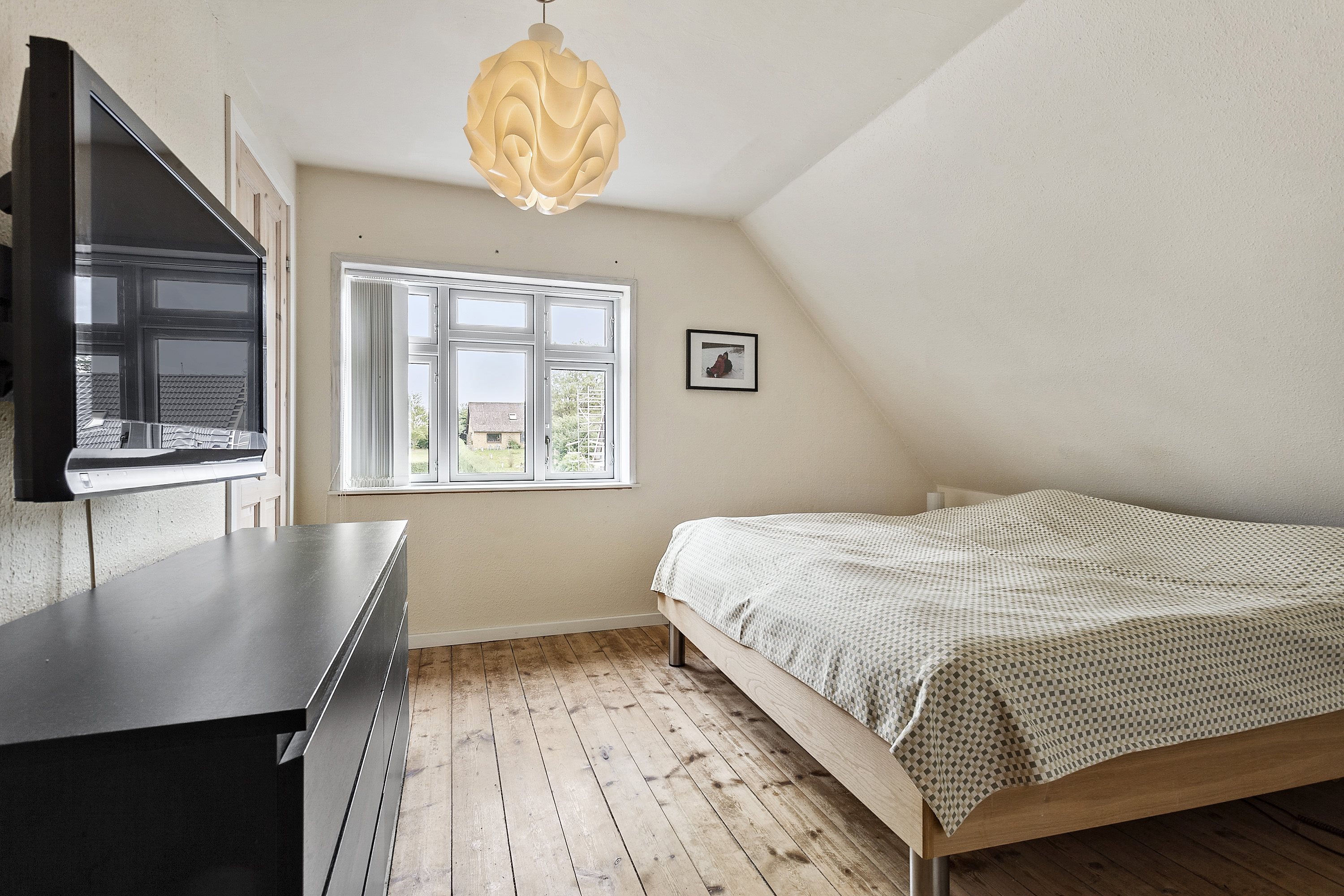 Fremhævet andet billede i fuldskærmstilstand. Billede af Algade 71, Ejby, 5592 Ejby