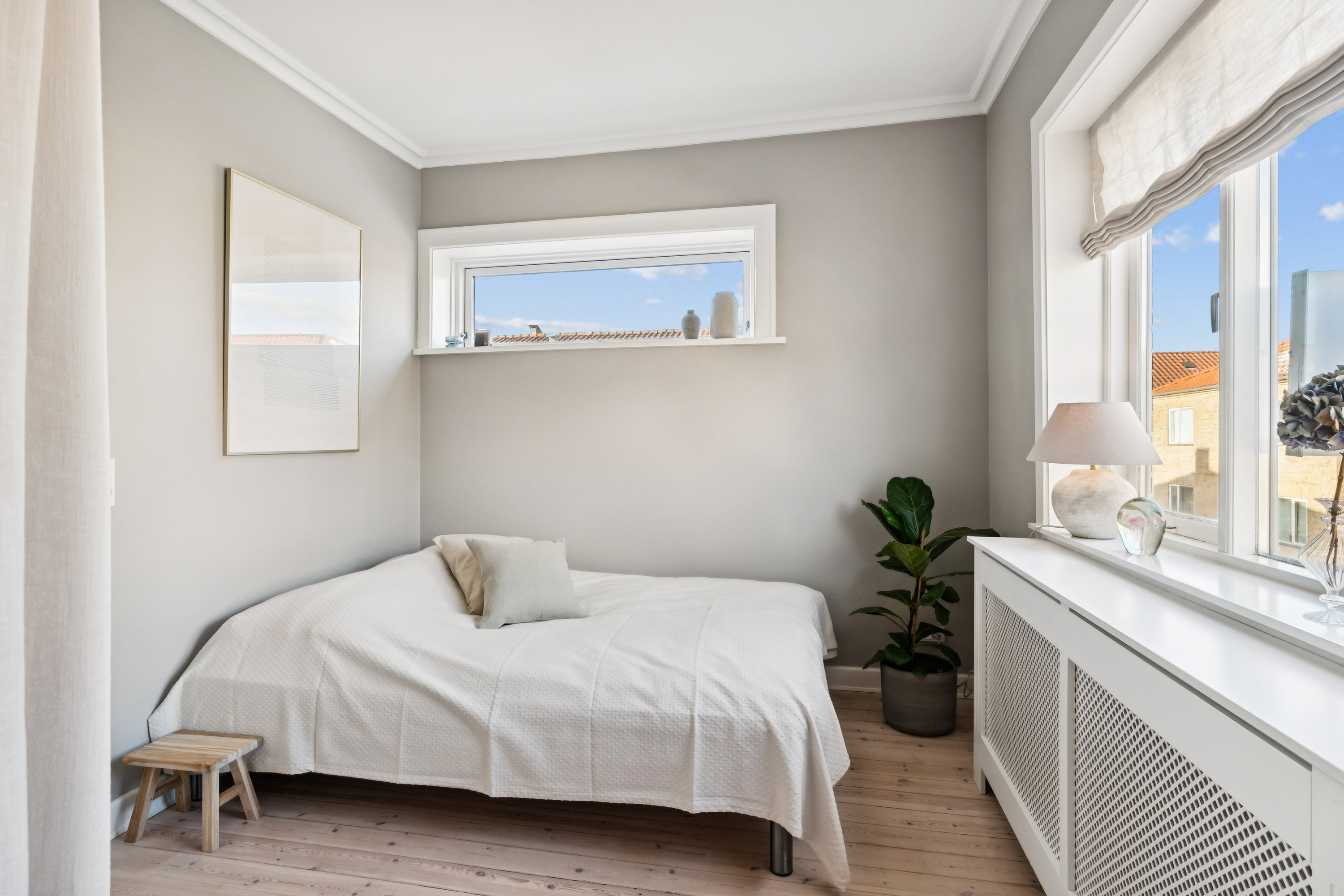 Fremhævet  billede i fuldskærmstilstand. Billede af Fuglegårdsvænget 83, 1. tv., 2820 Gentofte