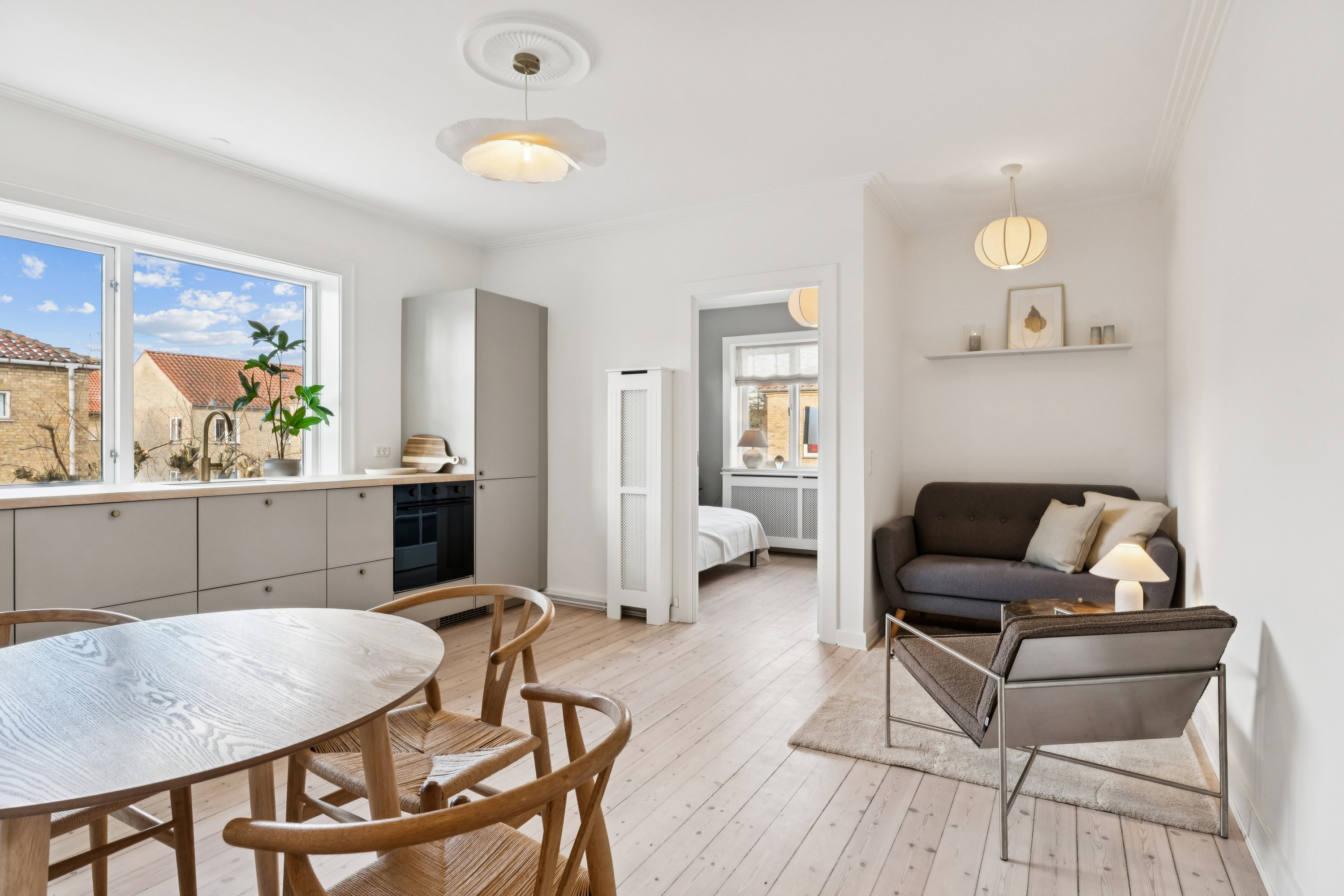 Fremhævet  billede i fuldskærmstilstand. Billede af Fuglegårdsvænget 83, 1. tv., 2820 Gentofte