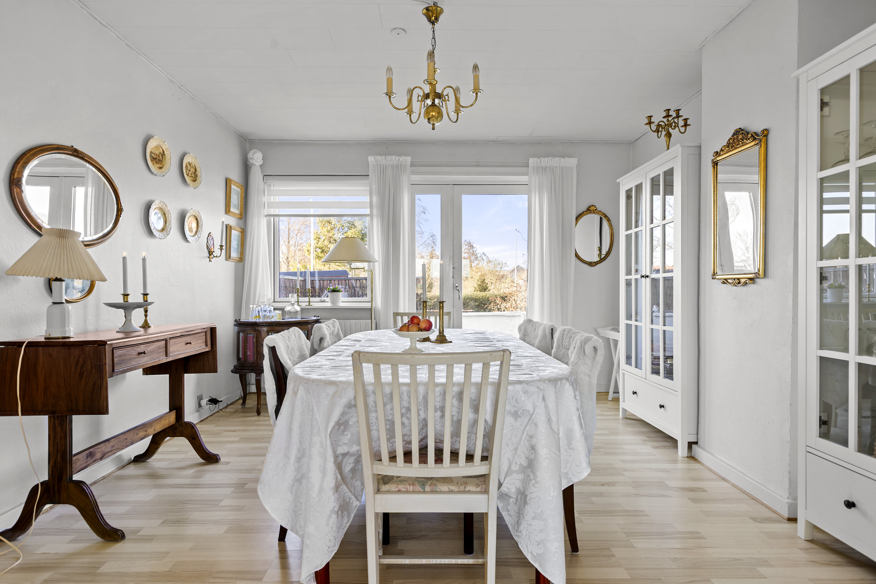 Fremhævet stue billede i fuldskærmstilstand. Billede af Dyrehegnet 33, 4220 Korsør