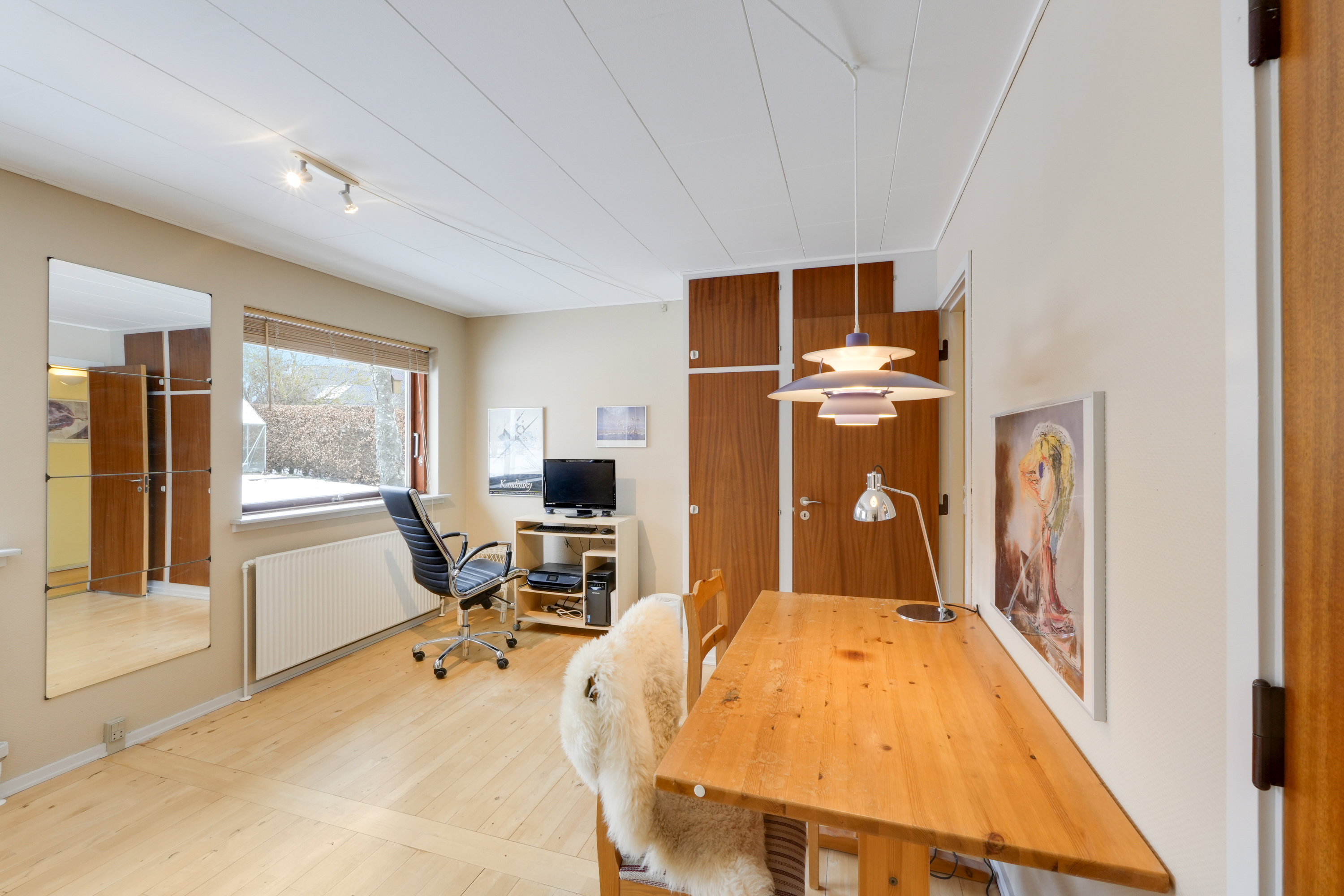 Fremhævet andet billede i fuldskærmstilstand. Billede af Aage Berntsens Alle 12, 2750 Ballerup