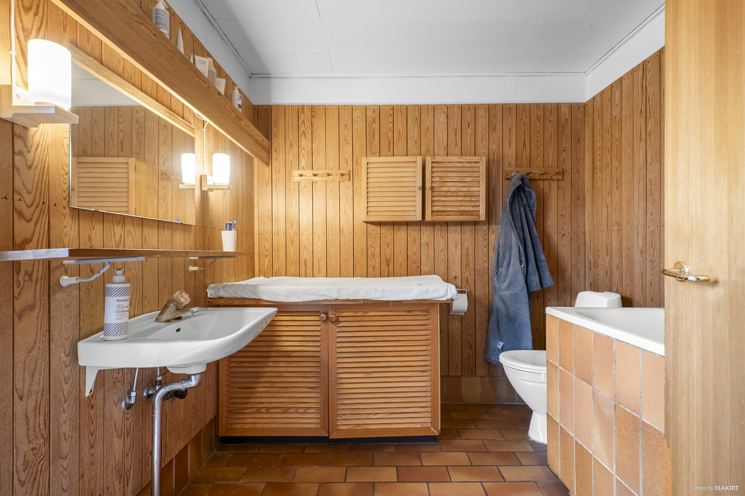 Fremhævet badeværelse billede i fuldskærmstilstand. Billede af Antilopevej 31, Ejby, 4623 Lille Skensved