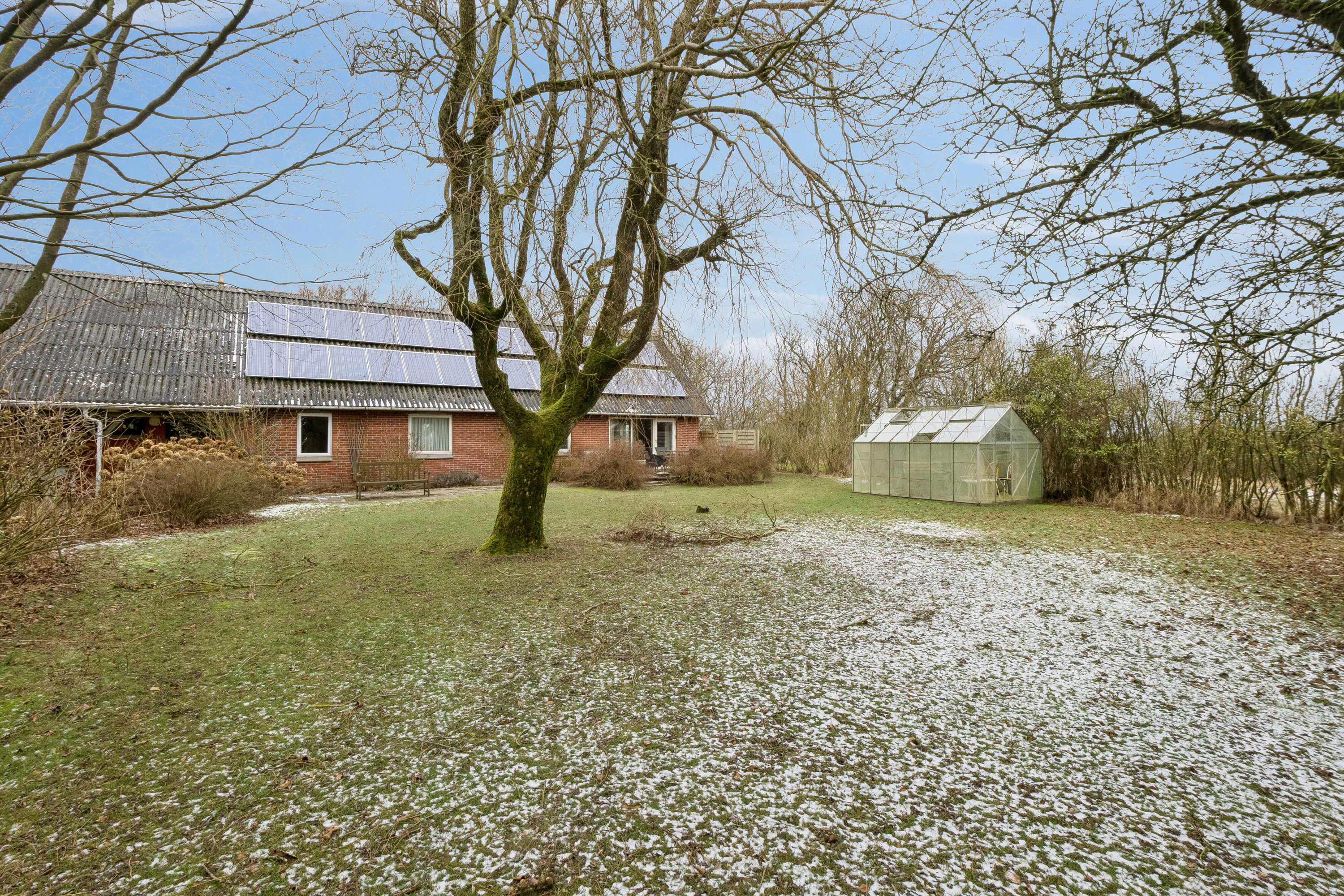 Fremhævet set fra haven billede i fuldskærmstilstand. Billede af Hjertegræsvej 3, Sperring, 7700 Thisted