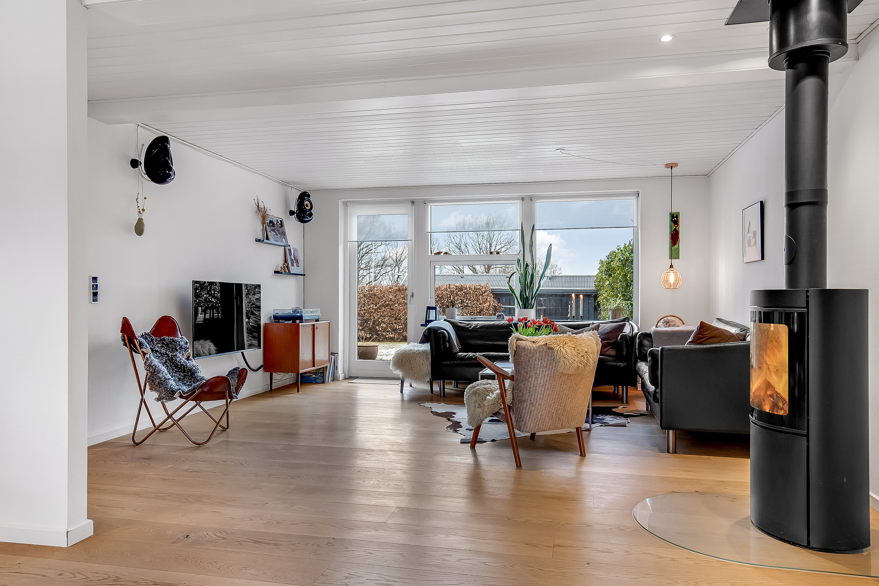 Fremhævet stue billede i fuldskærmstilstand. Billede af Otte Ruds Vej 9, 7100 Vejle