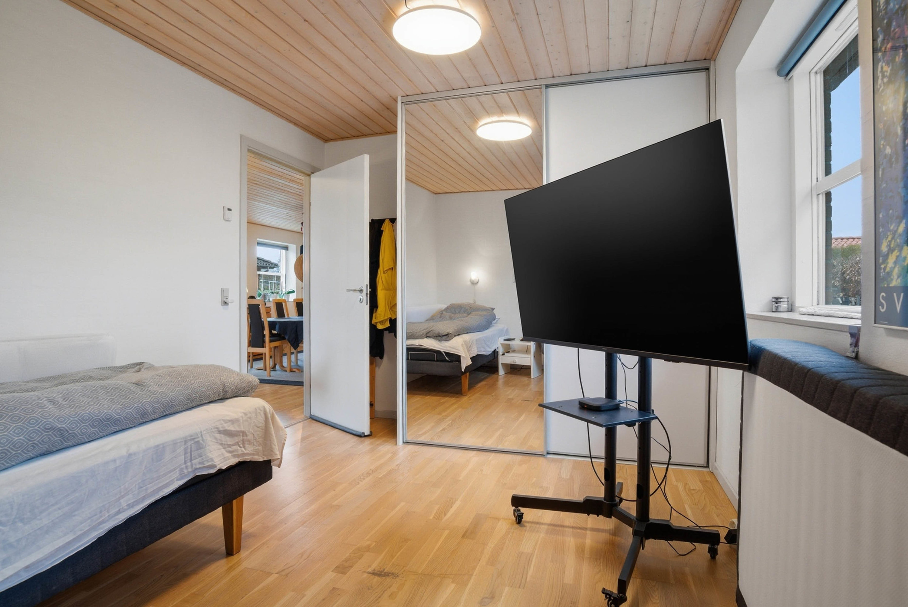 Fremhævet værelse billede i fuldskærmstilstand. Billede af Blommehaven 5, 7570 Vemb