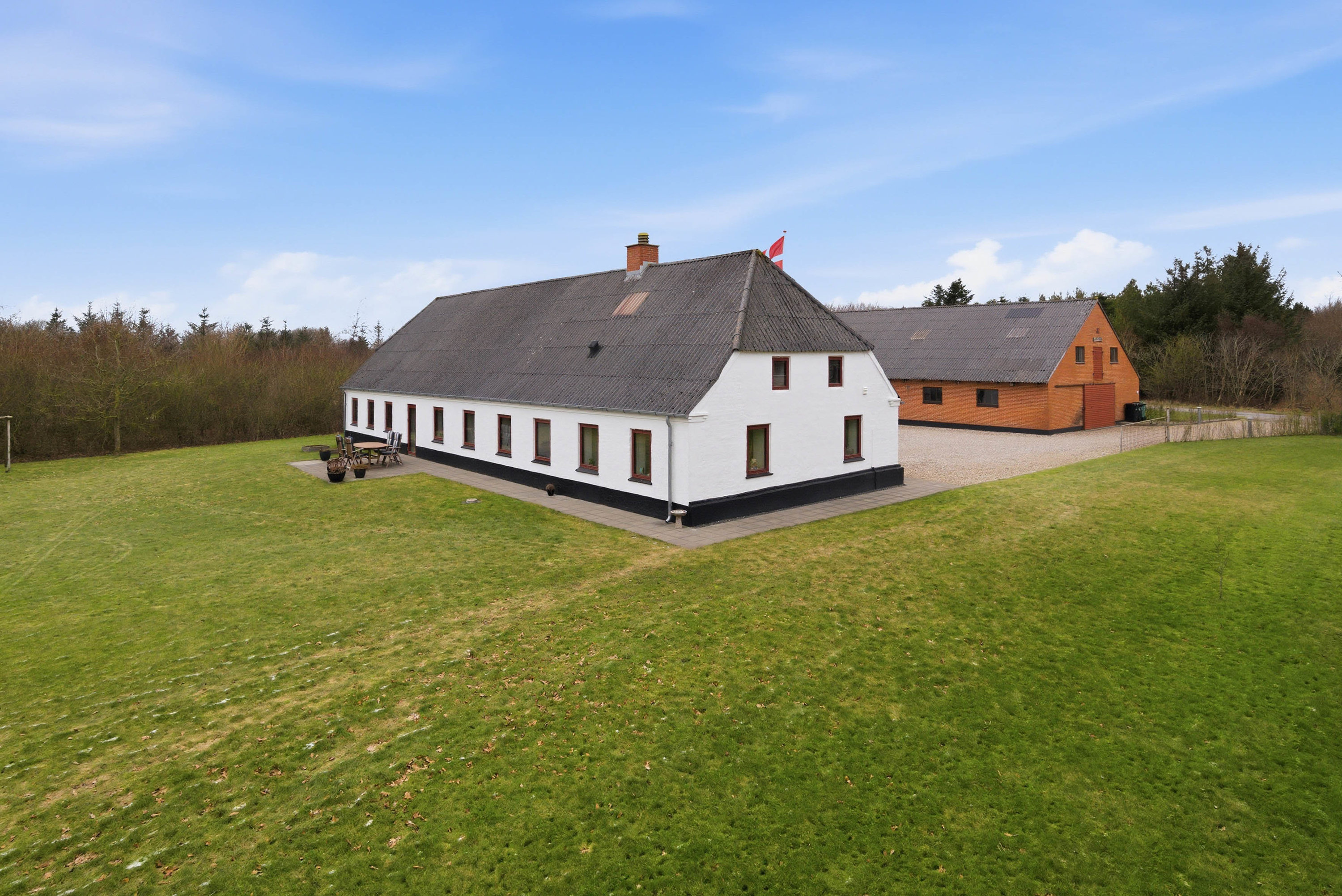 Fremhævet ejendommen billede i fuldskærmstilstand. Billede af Skalstrupvej 57, Skalstrup, 7570 Vemb