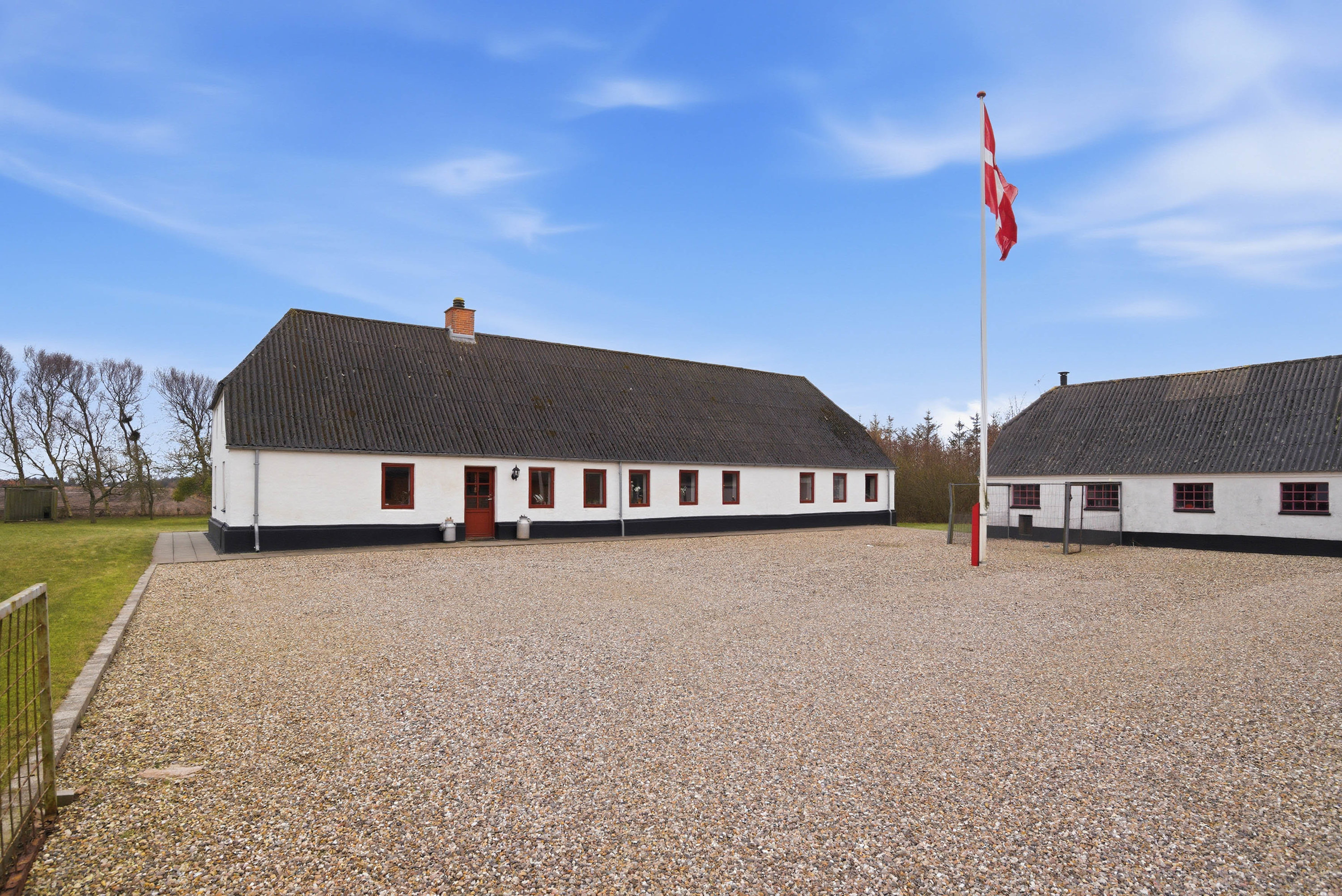 Fremhævet stuehus billede i fuldskærmstilstand. Billede af Skalstrupvej 57, Skalstrup, 7570 Vemb