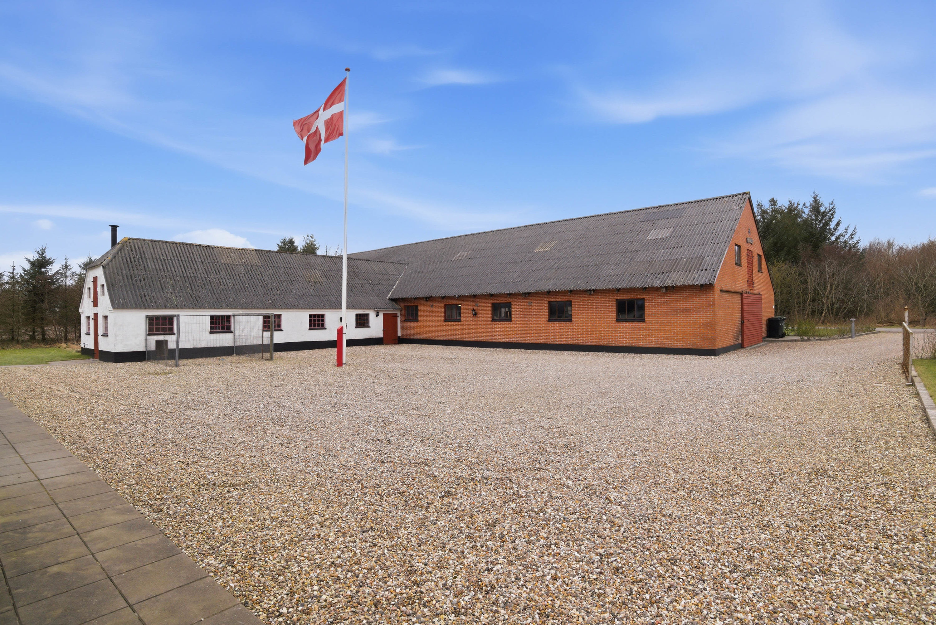 Fremhævet udhus billede i fuldskærmstilstand. Billede af Skalstrupvej 57, Skalstrup, 7570 Vemb