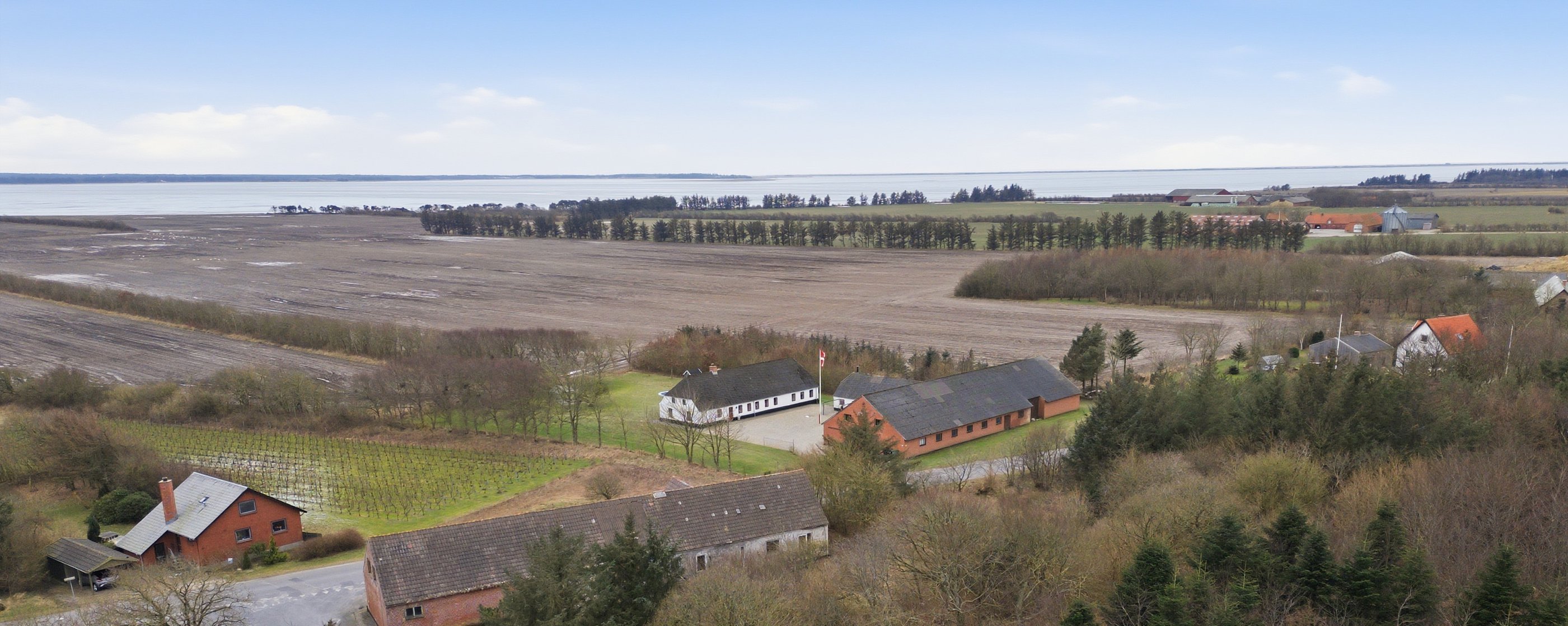 Landejendom: Luftfoto på Skalstrupvej 57, Skalstrup, 7570 Vemb