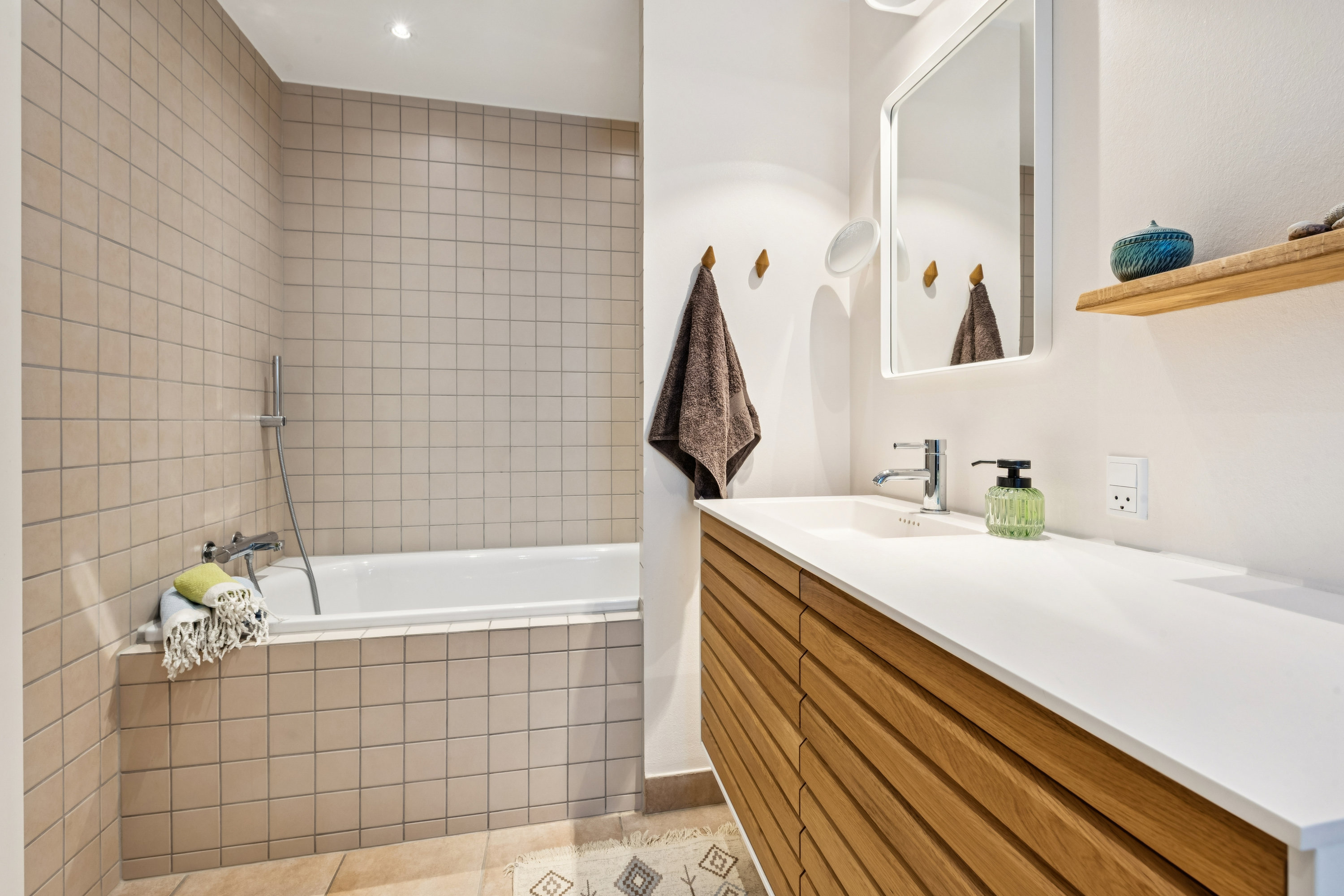 Fremhævet badeværelse billede i fuldskærmstilstand. Billede af Hanehøj 33, 2880 Bagsværd