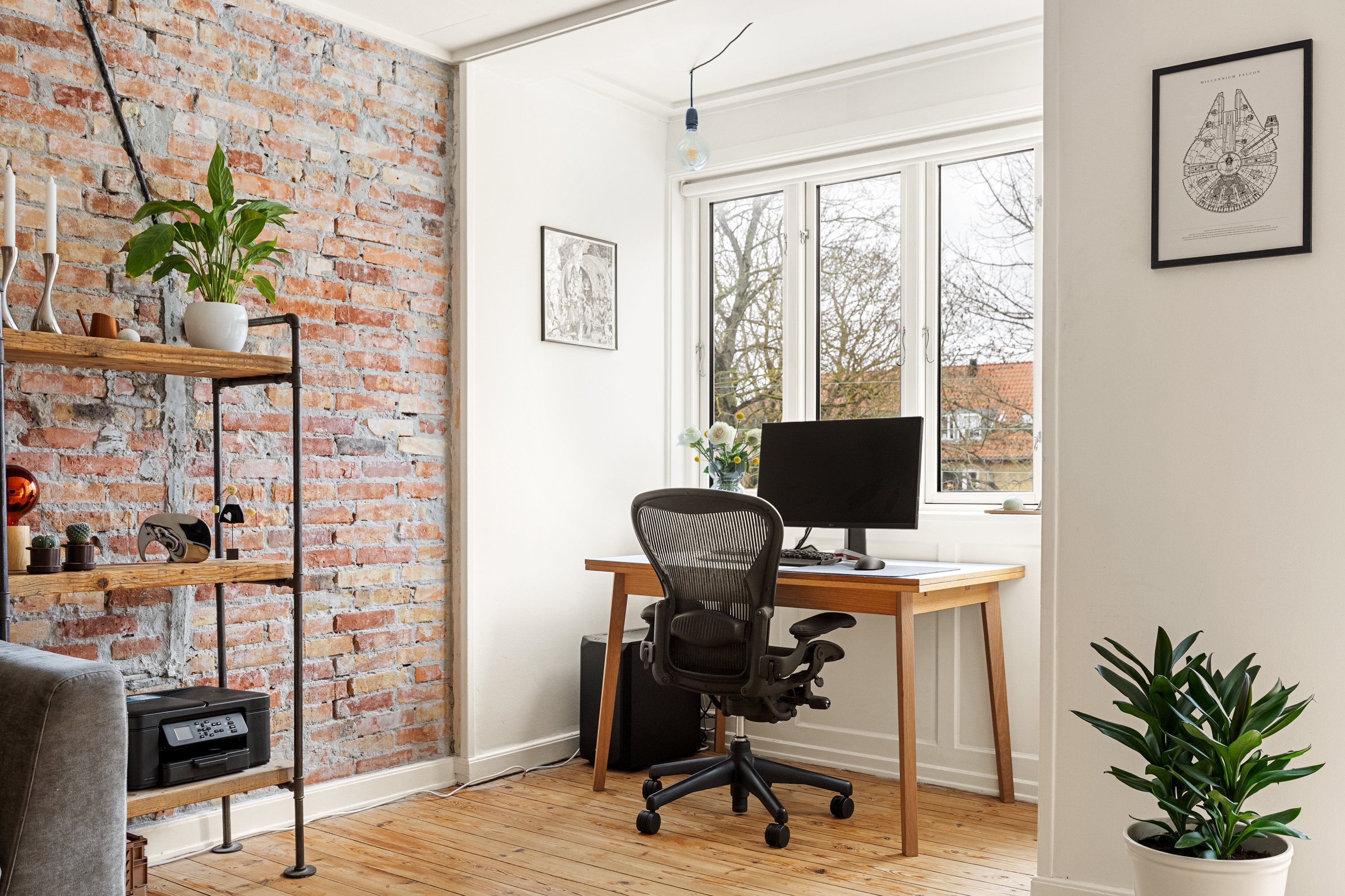 Fremhævet stue billede i fuldskærmstilstand. Billede af Sjælør Boulevard 26, 2. th., 2450 København SV