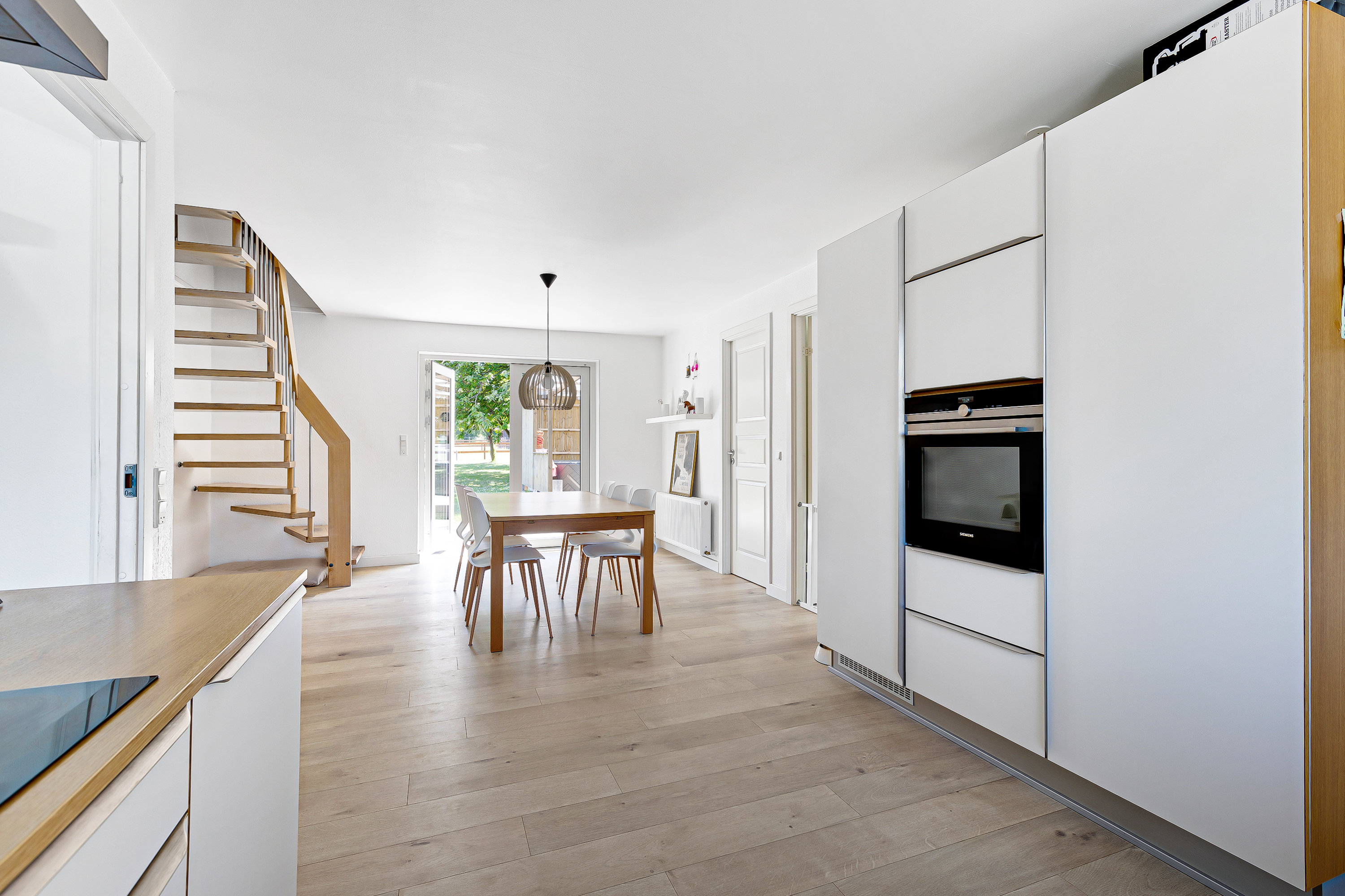 Fremhævet  billede i fuldskærmstilstand. Billede af Kirstinebjergvej 19, Årslev, 5792 Årslev