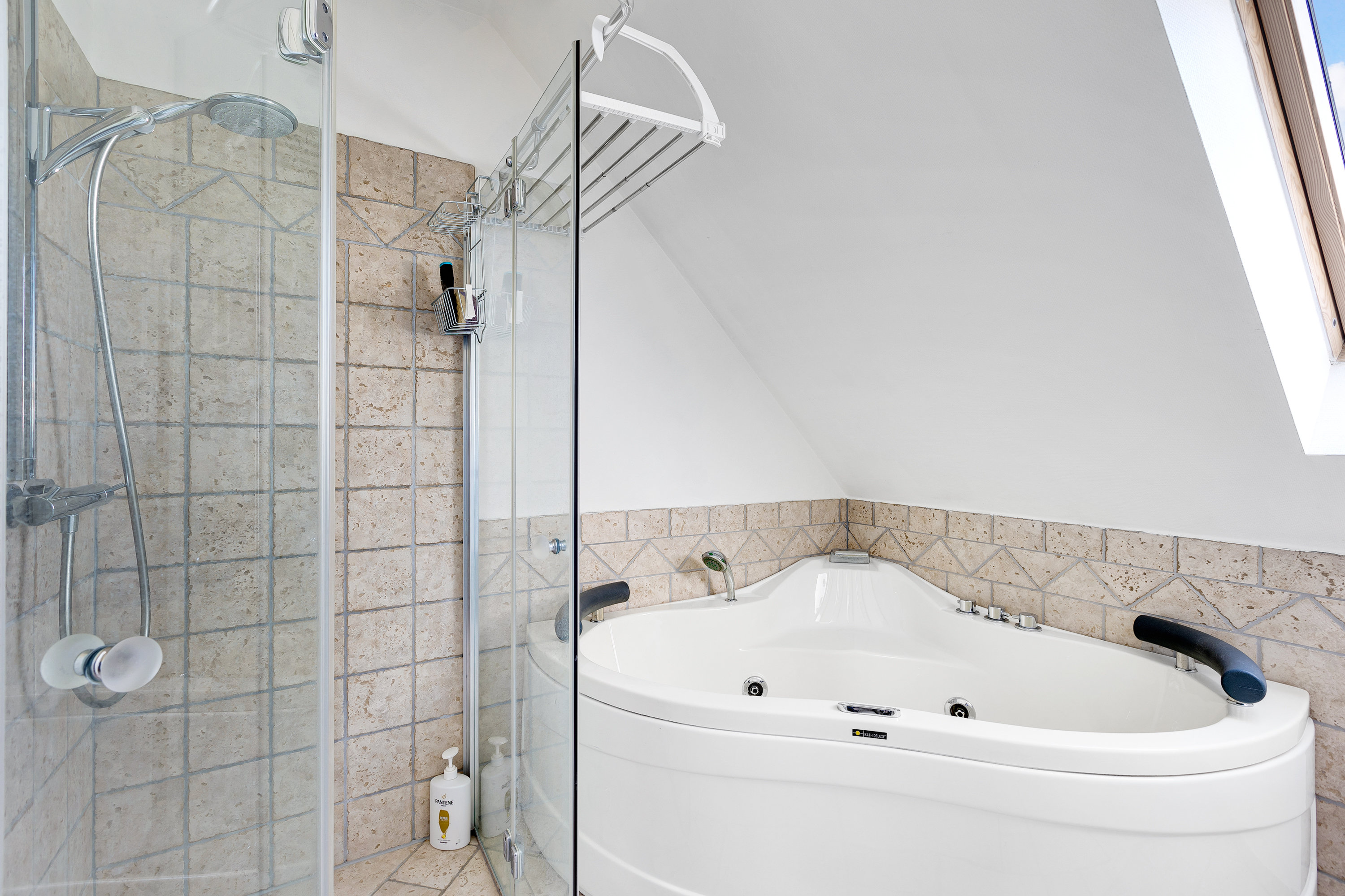 Fremhævet  billede i fuldskærmstilstand. Billede af Kirstinebjergvej 19, Årslev, 5792 Årslev