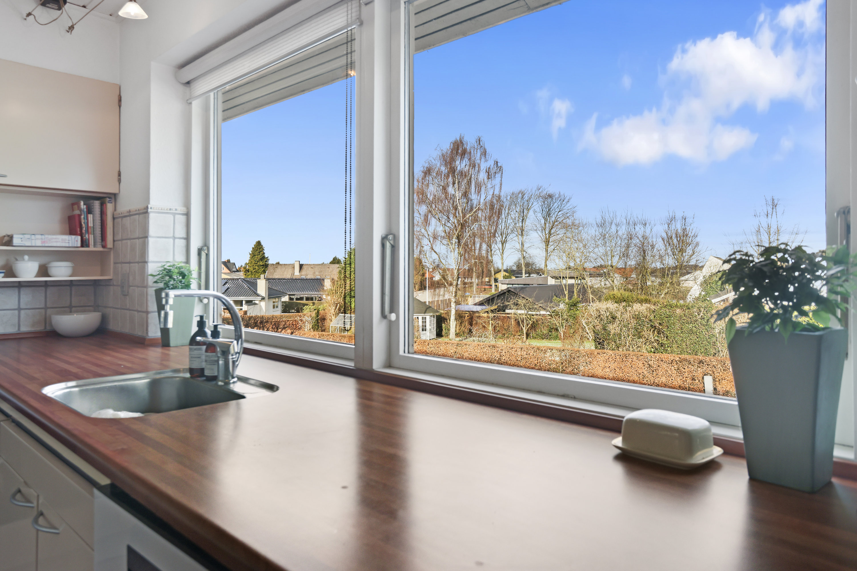 Fremhævet køkken alrum billede i fuldskærmstilstand. Billede af Ekkodalen 6, 8831 Løgstrup