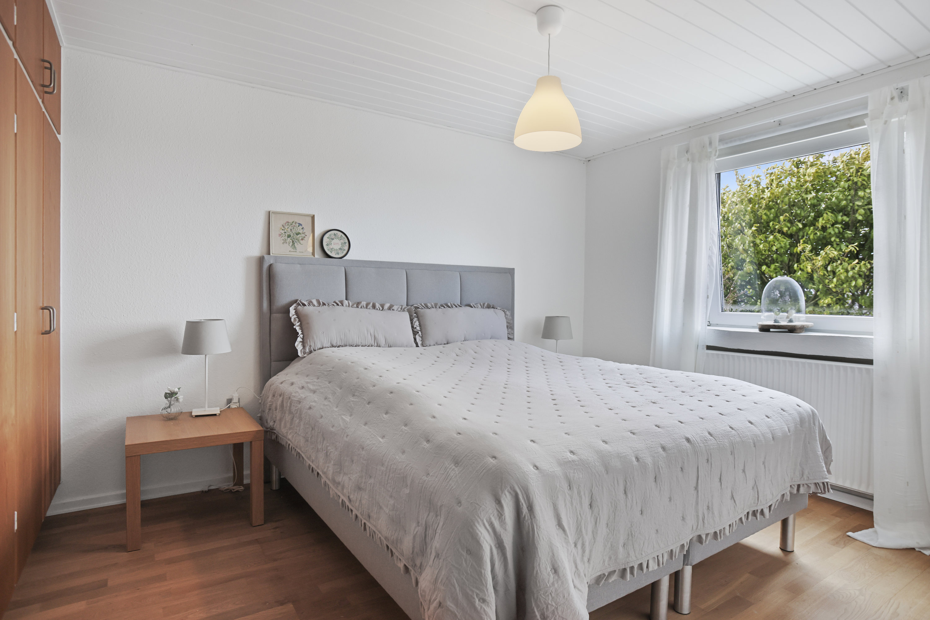 Fremhævet soveværelse billede i fuldskærmstilstand. Billede af Ekkodalen 6, 8831 Løgstrup