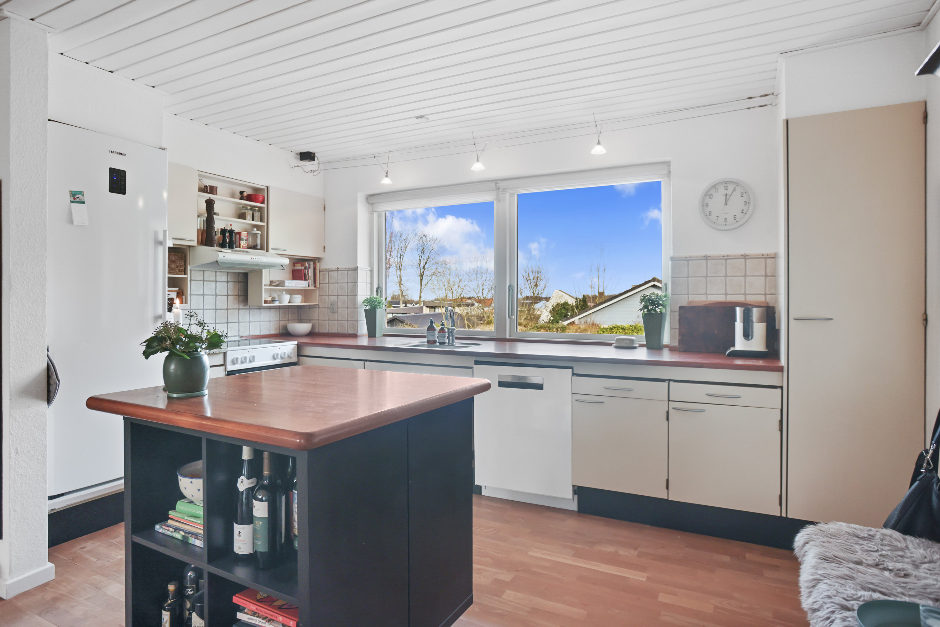 Fremhævet køkken billede i fuldskærmstilstand. Billede af Ekkodalen 6, 8831 Løgstrup