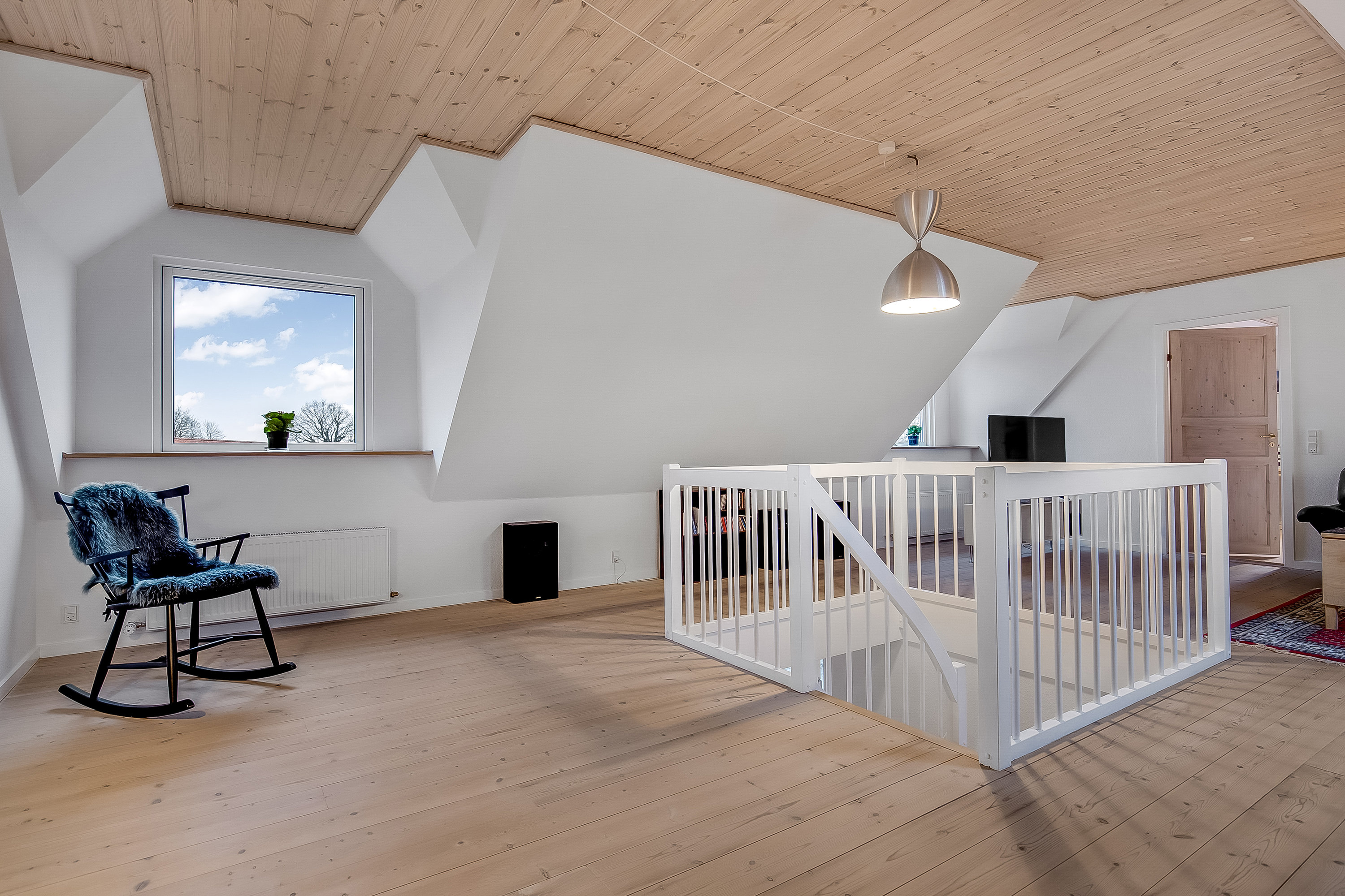 Fremhævet stue billede i fuldskærmstilstand. Billede af Tingsted Have 16, 6000 Kolding