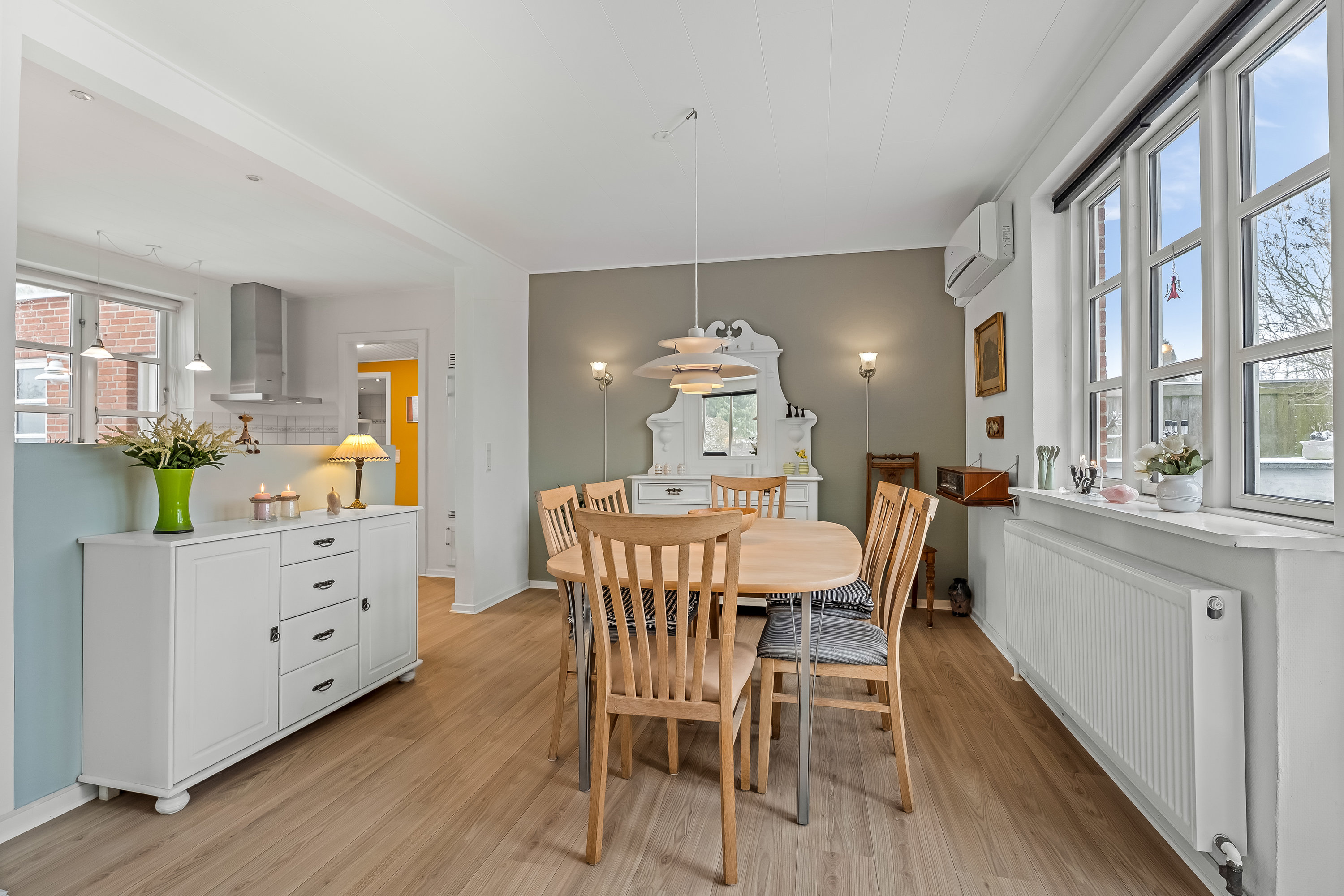 Fremhævet stue billede i fuldskærmstilstand. Billede af Stoffervej 1, 4892 Kettinge