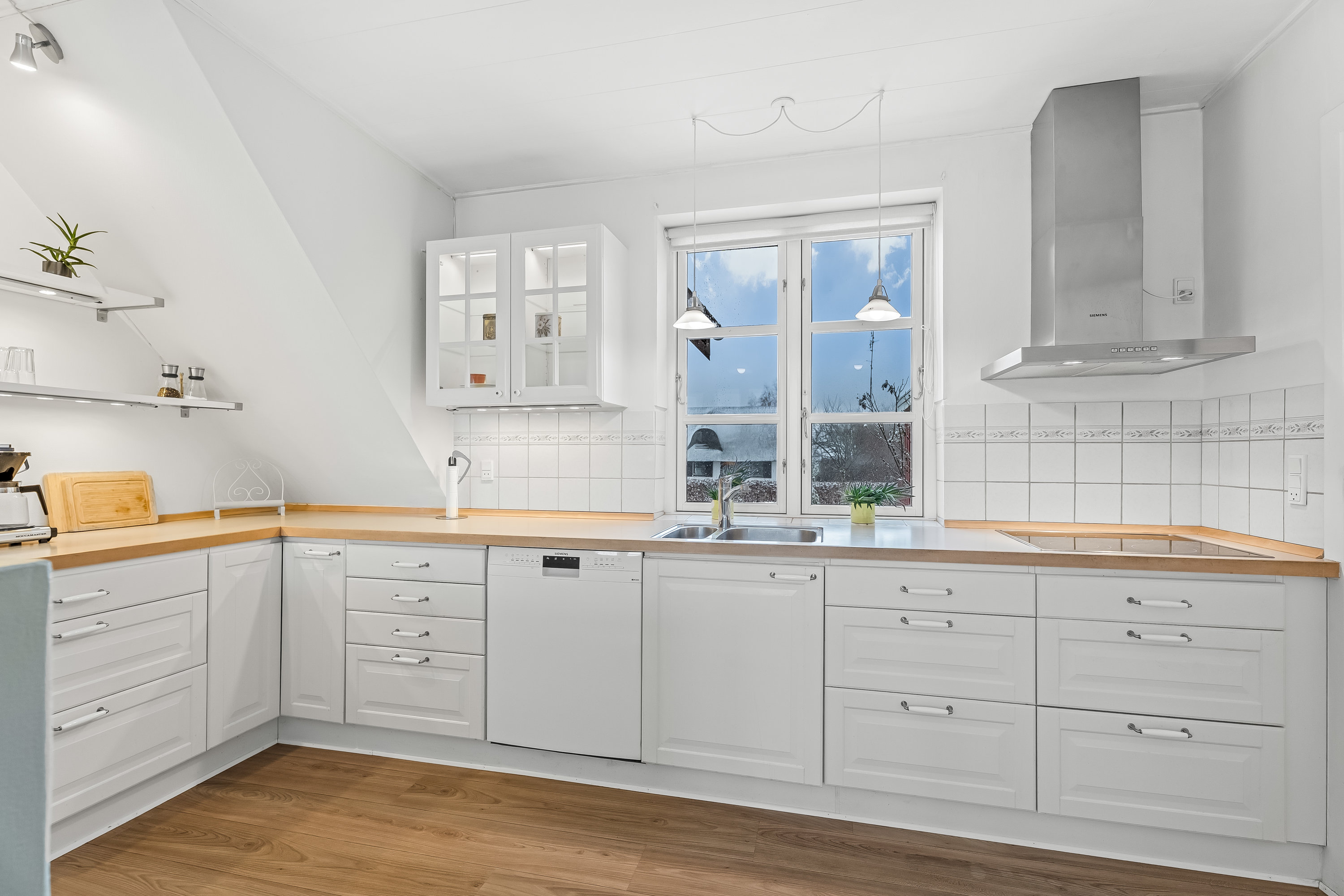 Miniaturebillede 2: køkken. Billede af Stoffervej 1, 4892 Kettinge