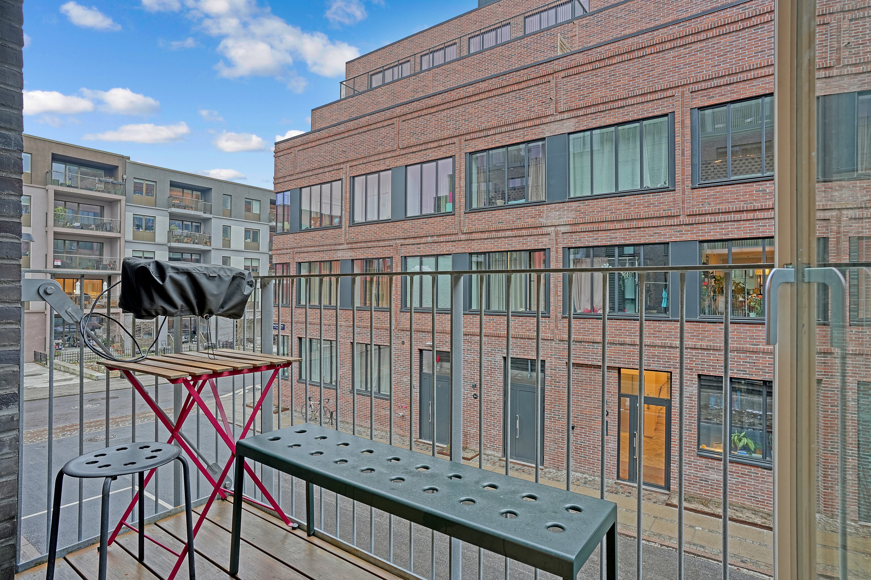 Fremhævet altan billede i fuldskærmstilstand. Billede af Constantin Hansens Gade 21, 1. 4., 1799 København V